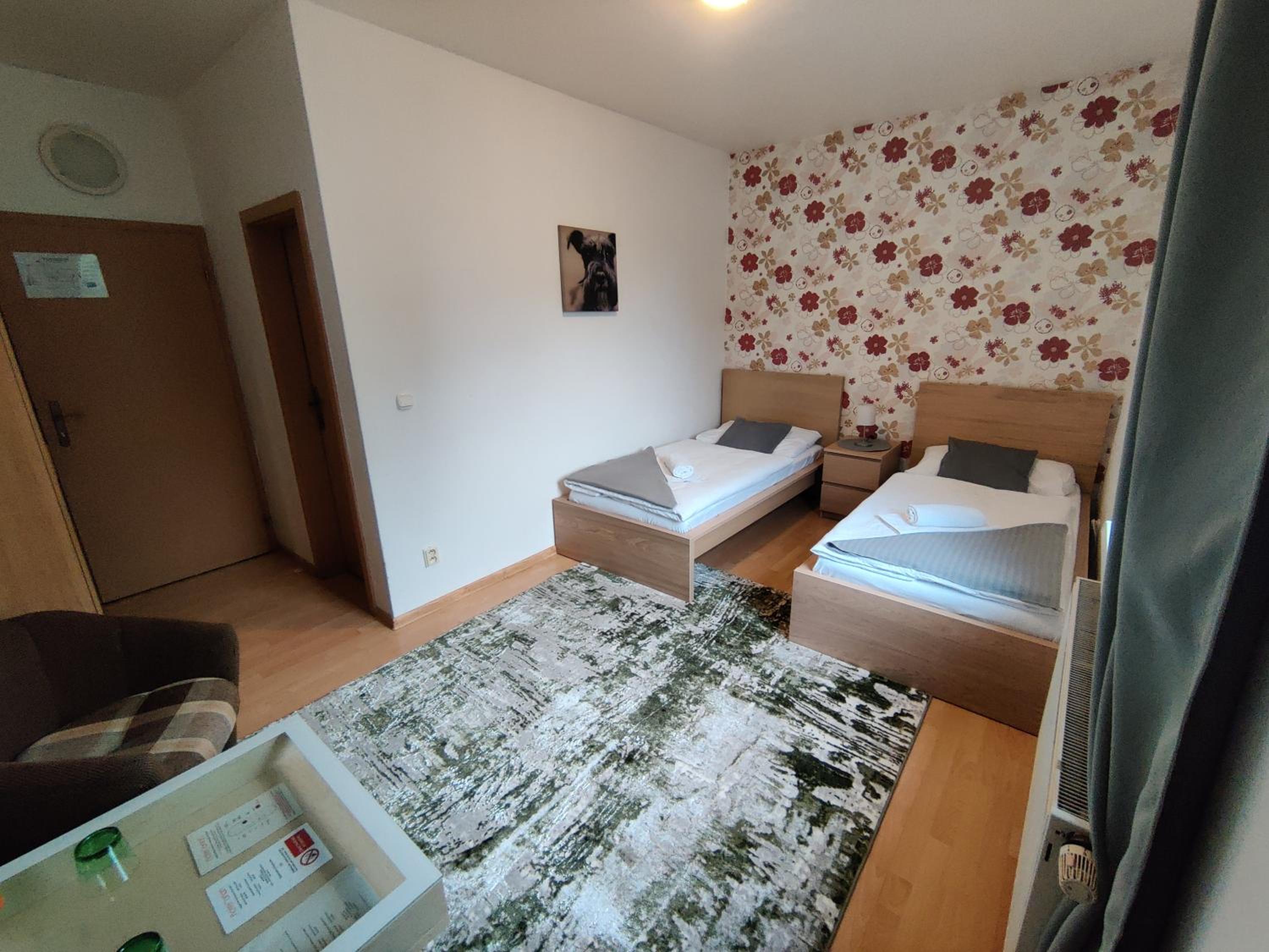 Twin Room with Bath photo 1