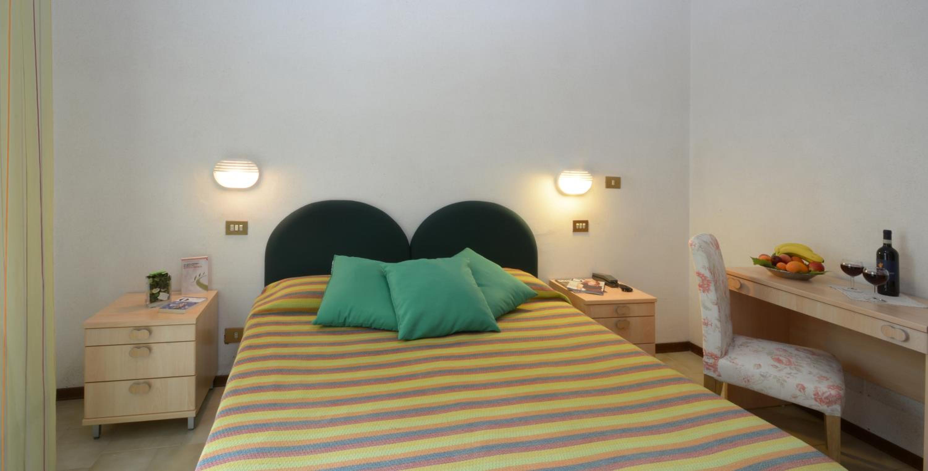 Double or Twin Room - Photo 27