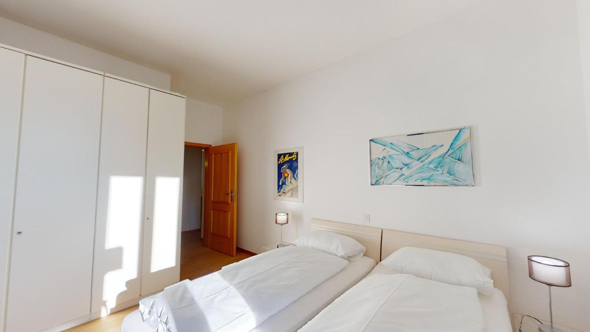 Apartment With Mountain View photo 3