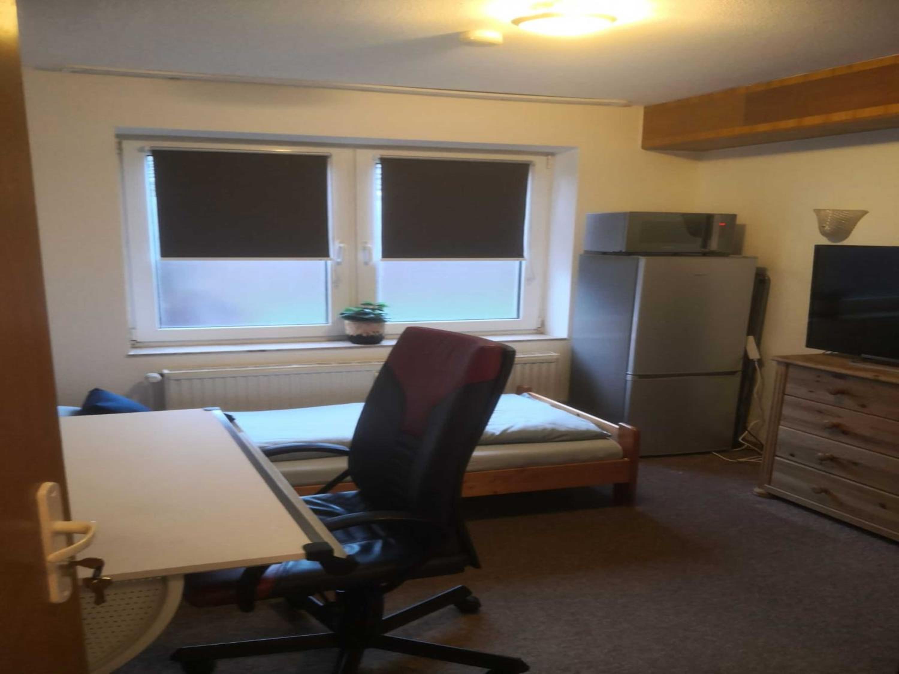 Single Room With Bathroom photo 1