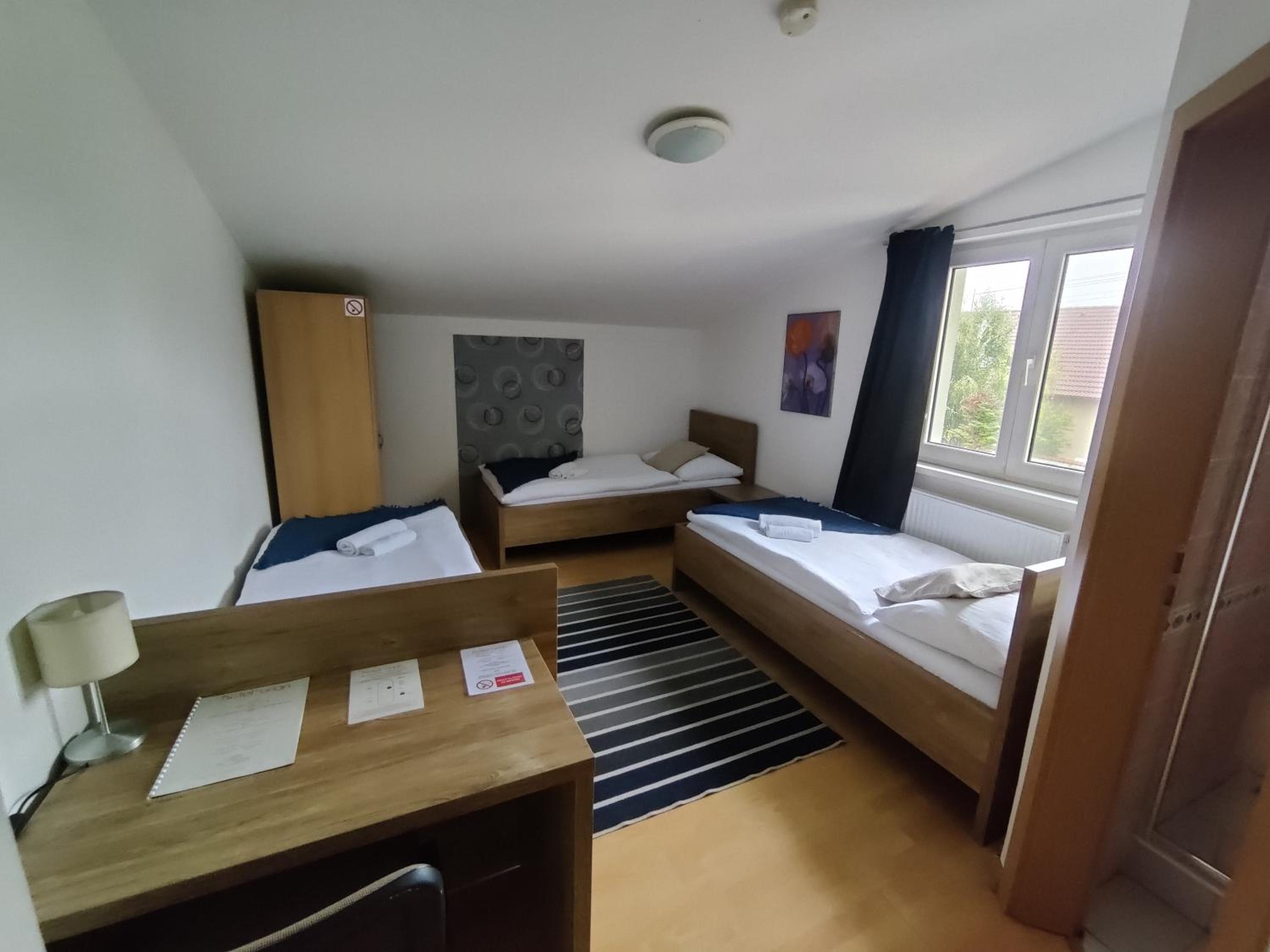 Triple Room photo 2
