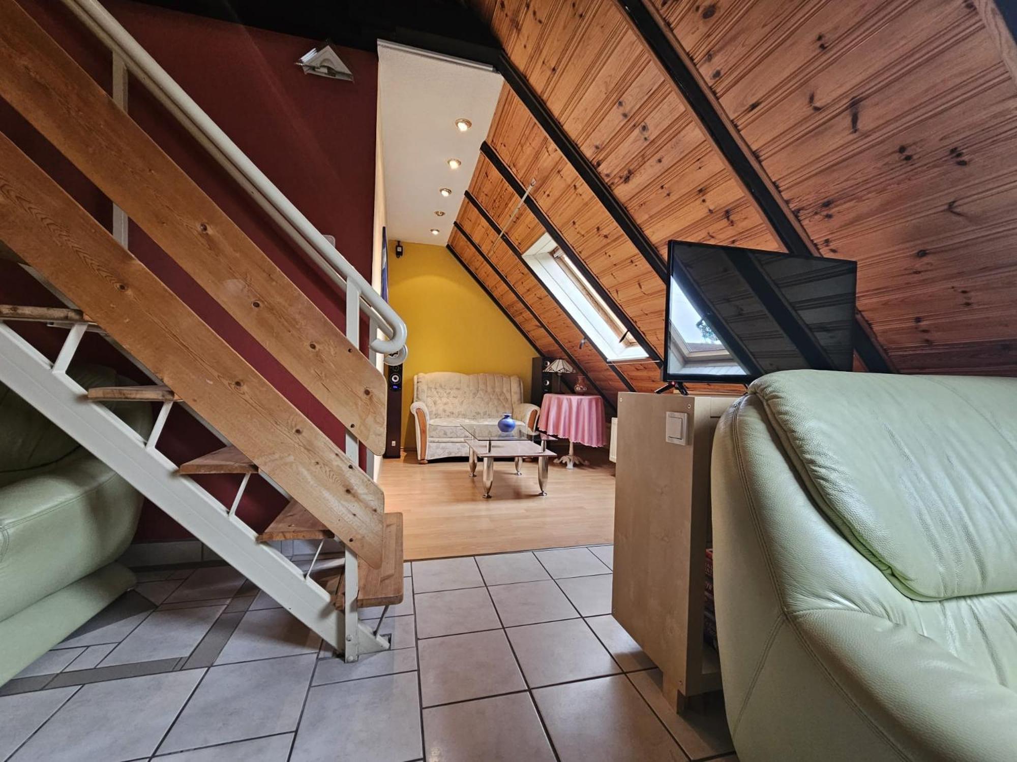 Maisonette photo 1