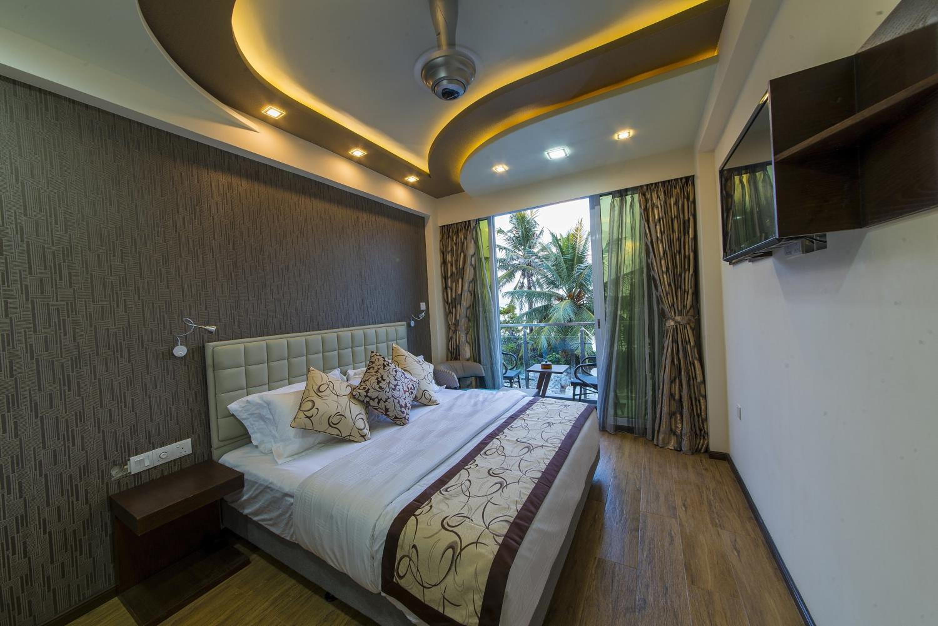 Deluxe Double Room with Sea View