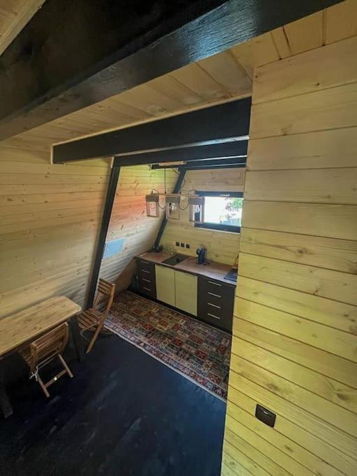 One-Bedroom House photo 3