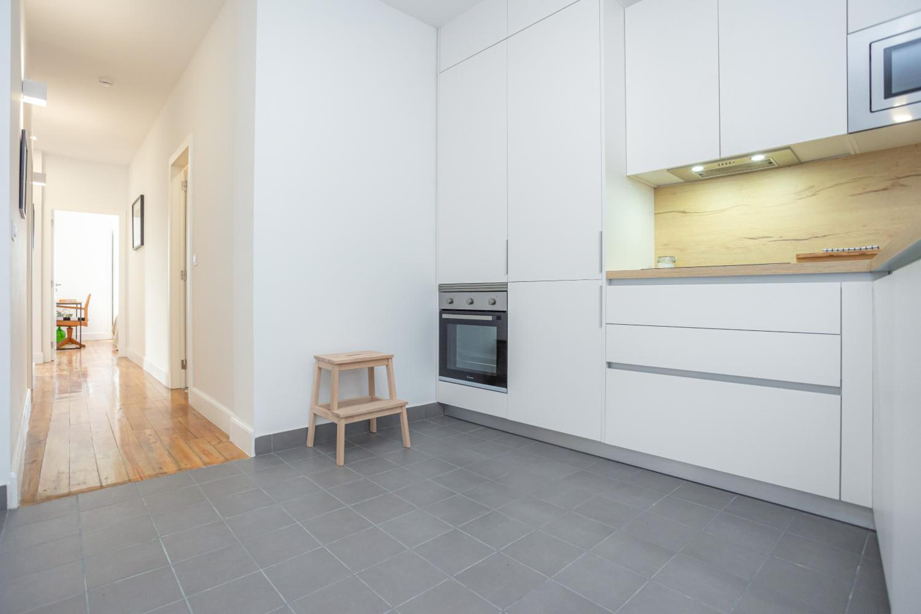 Two-Bedroom Apartment photo 2