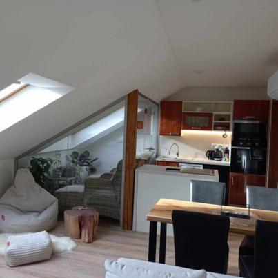 Deluxe Suite photo 2