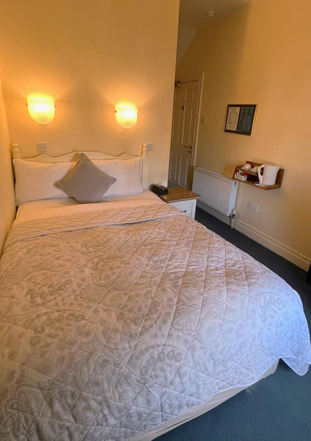 Small Double Room photo 3