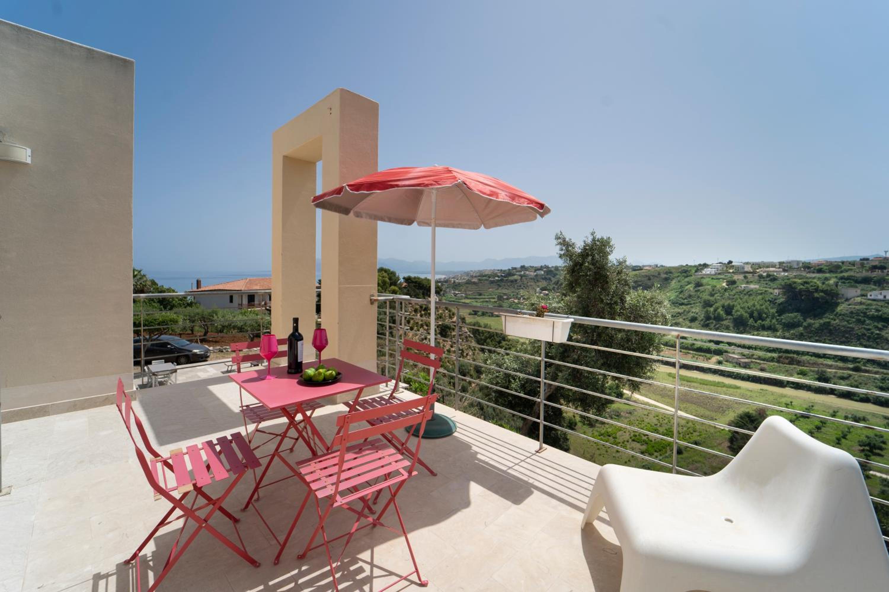 Apartment with Sea View photo 3