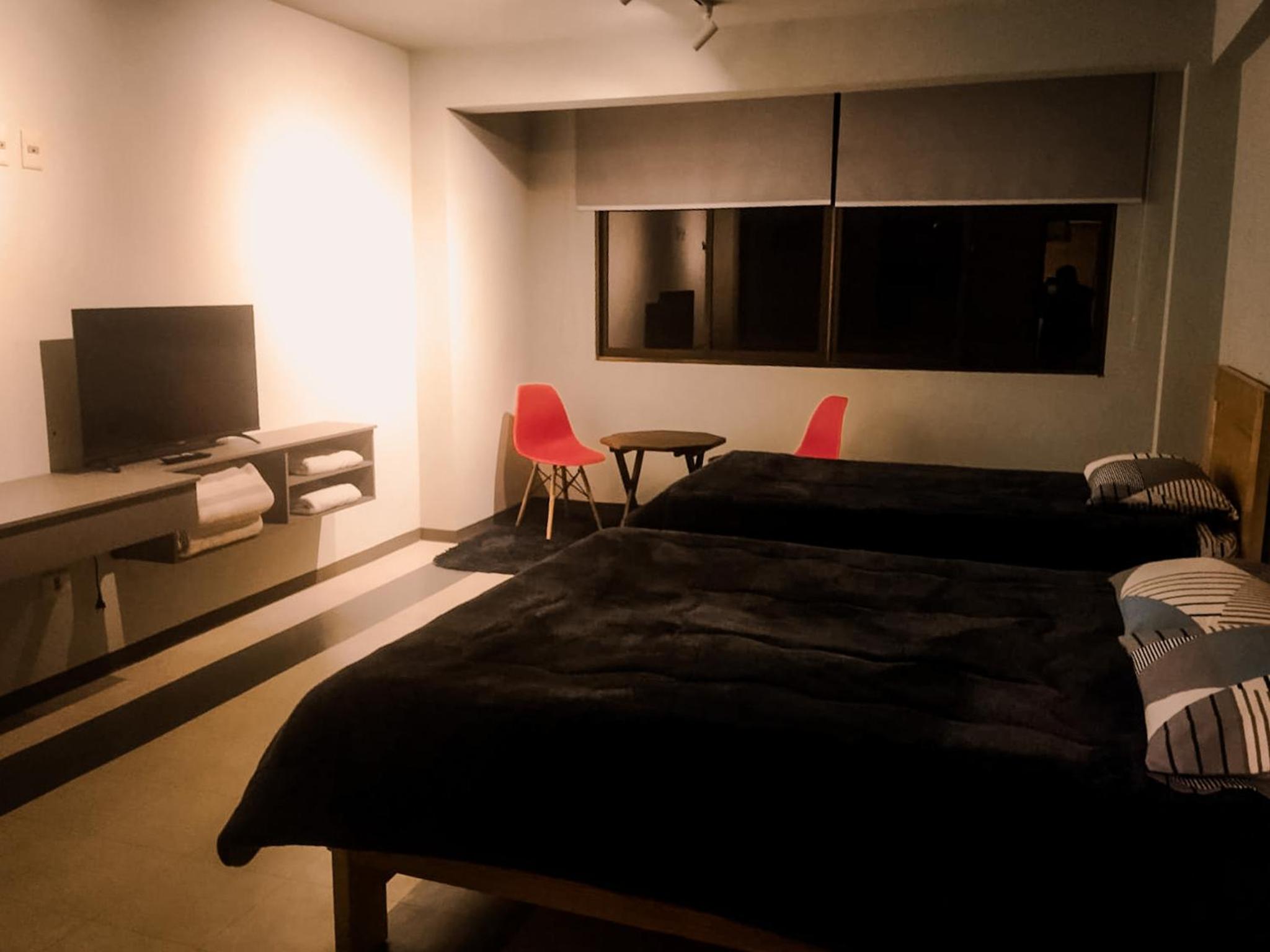 Double or Twin Room with Private Bathroom photo 3