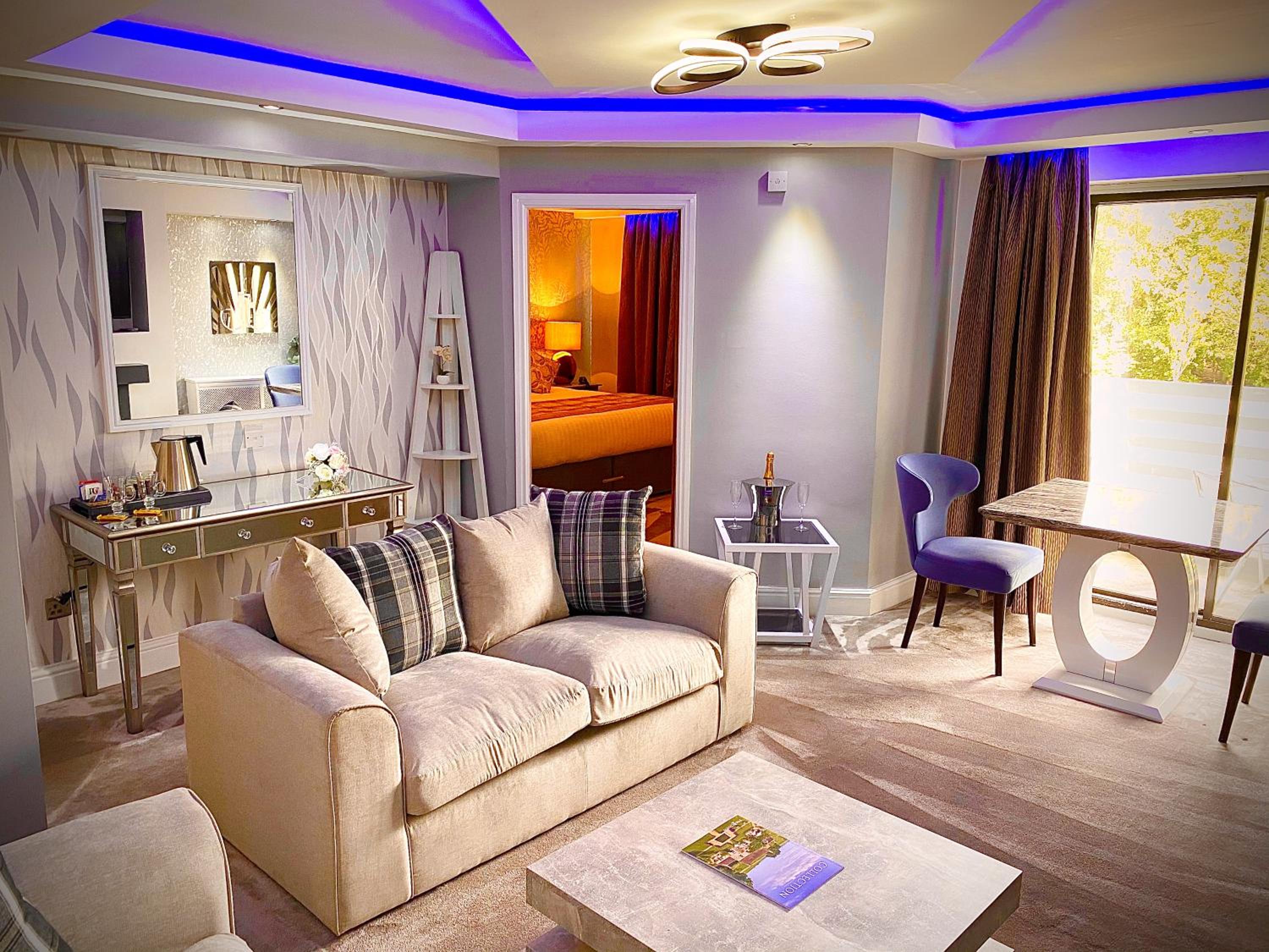 Superior Double Suite (Pet-friendly) - Photo 2