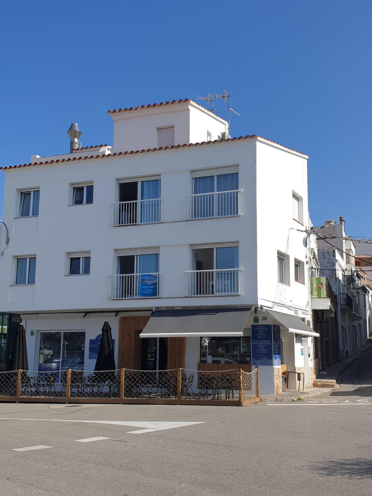Apartment with Sea View photo 2