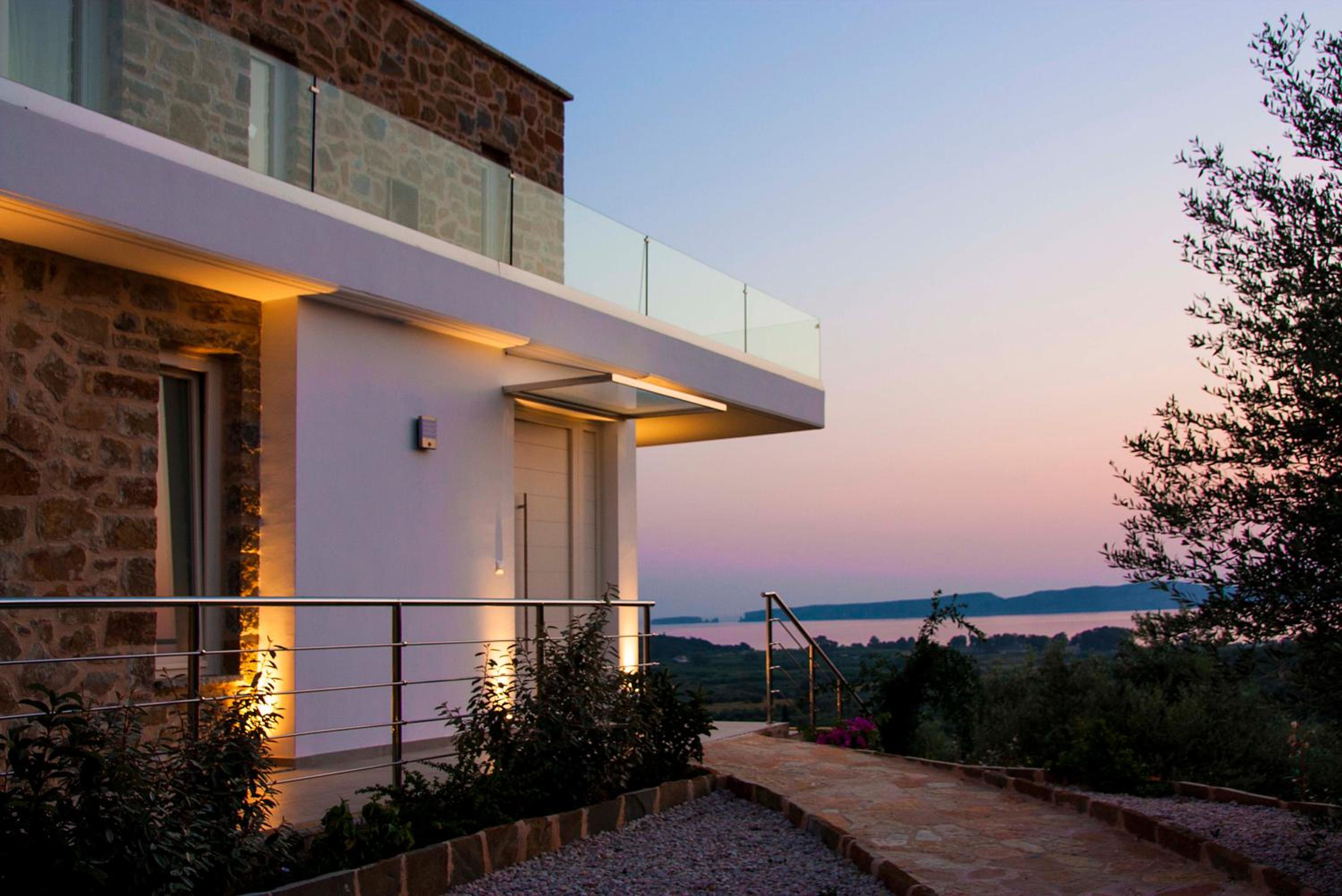 Superior Villa photo 3