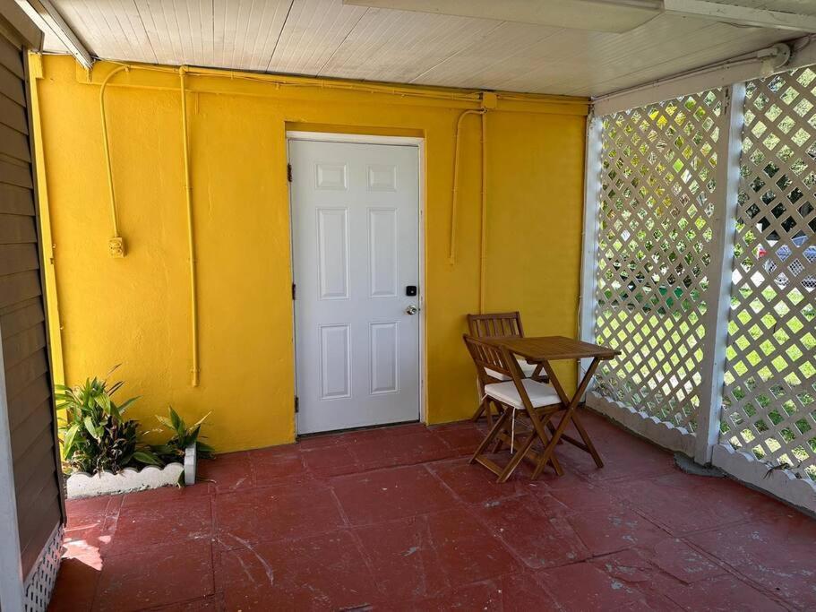One-Bedroom House photo 3