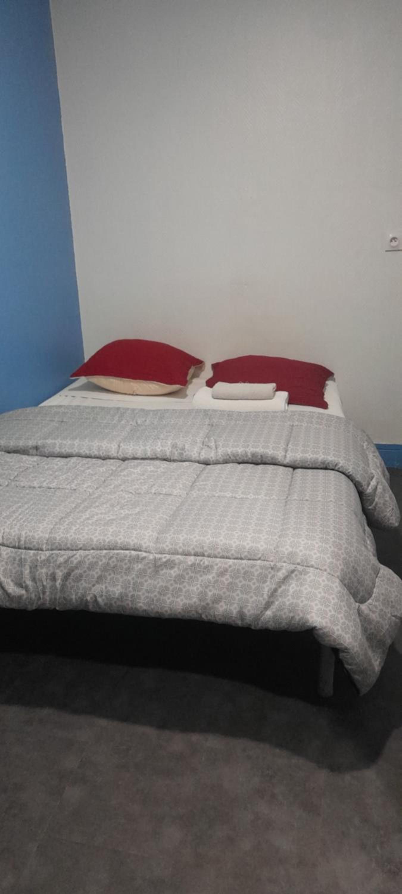 Budget Double Room photo 2