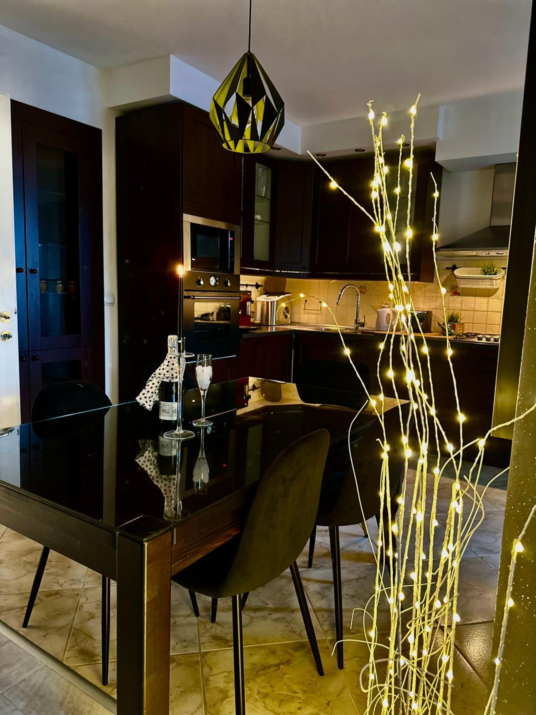 One-Bedroom Apartment - Photo 13
