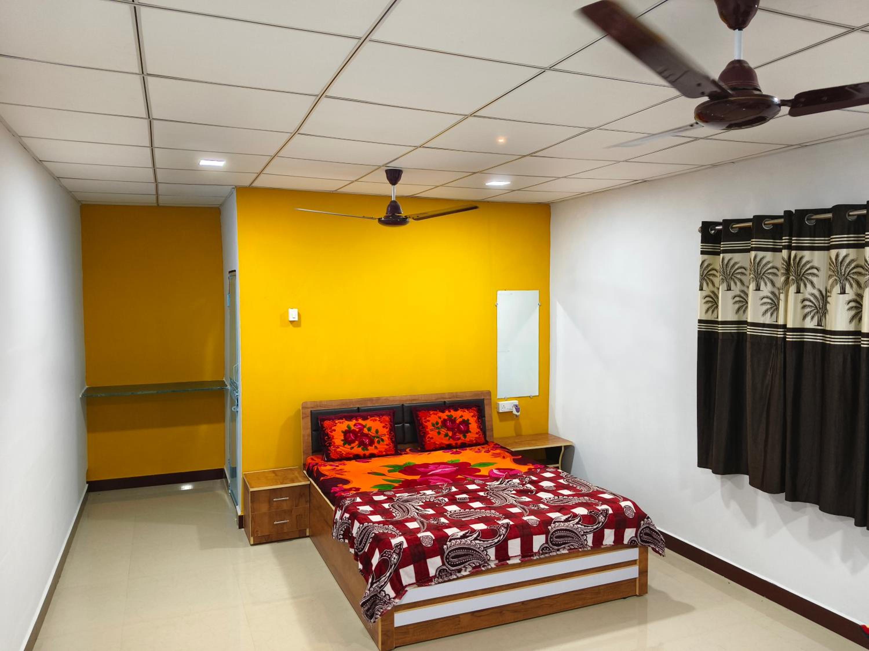 Standard Family Room - Photo 1