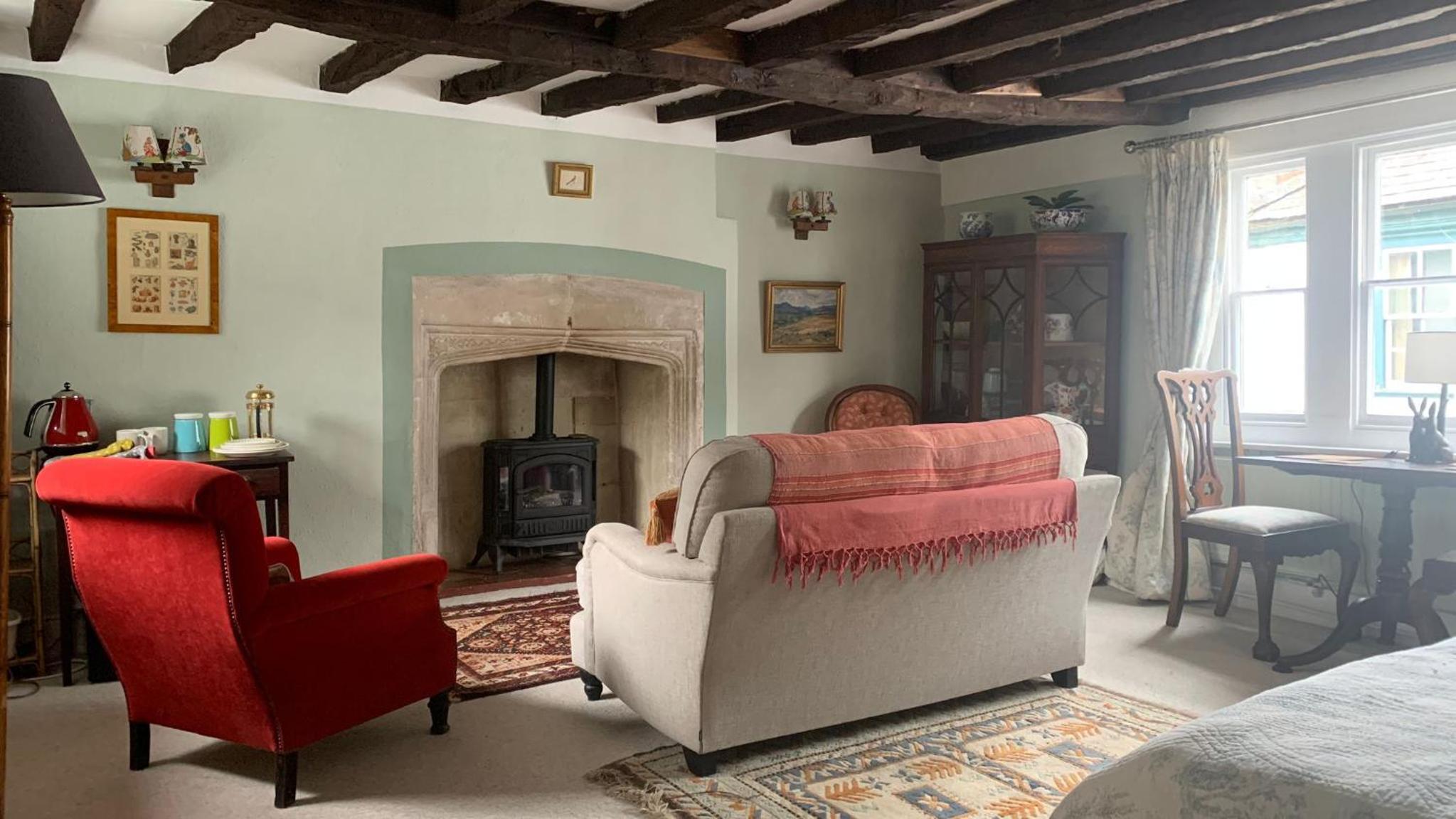 Deluxe King Room photo 1