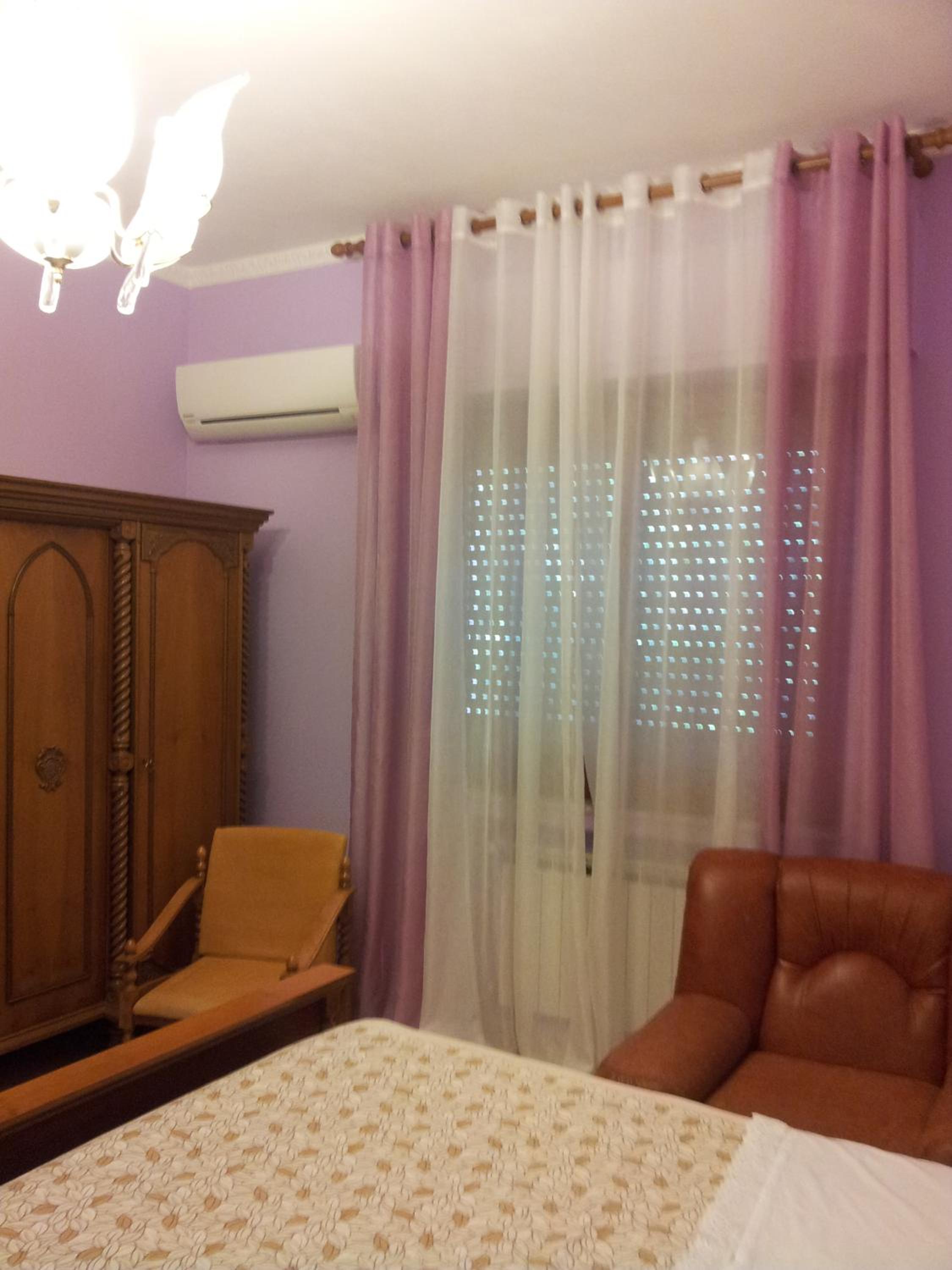 Two-Bedroom Apartment with Balcony - Photo 10