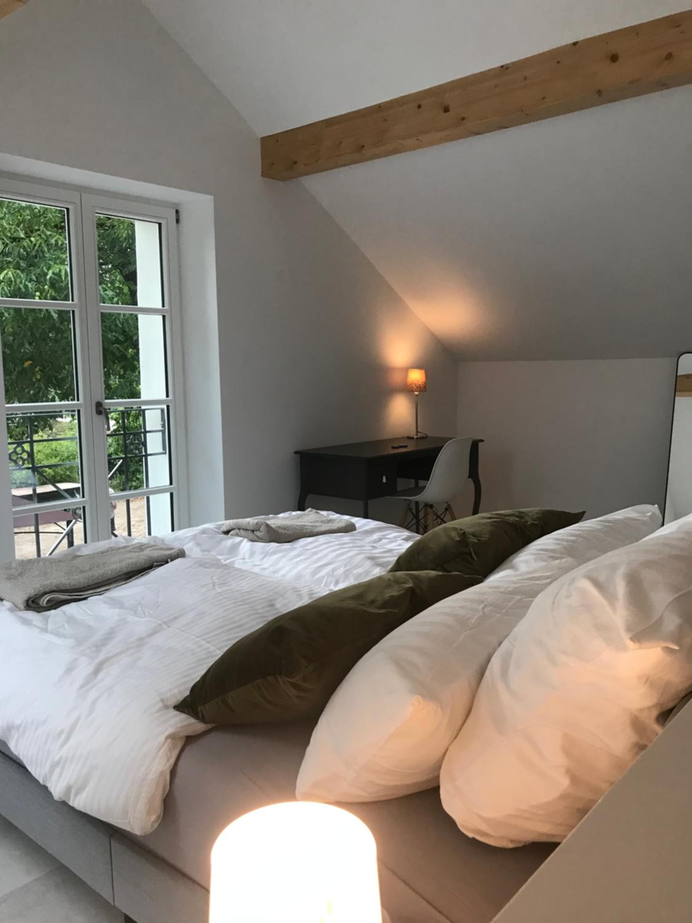 One-Bedroom House photo 3
