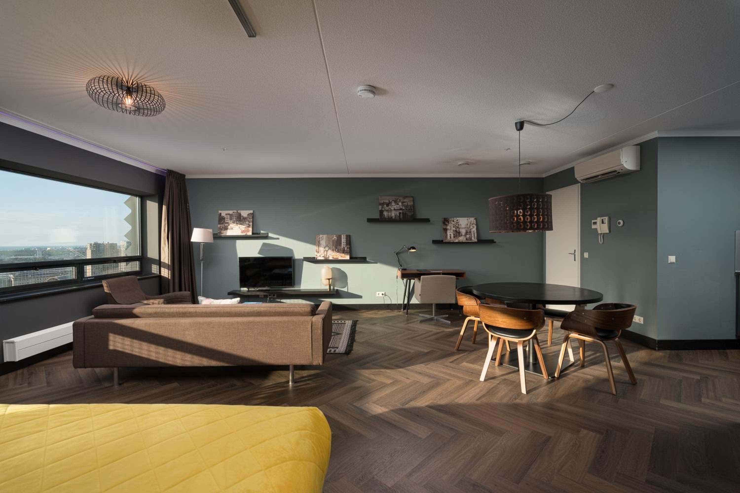 Penthouse Studio Top Floor (29th) Sea View 727