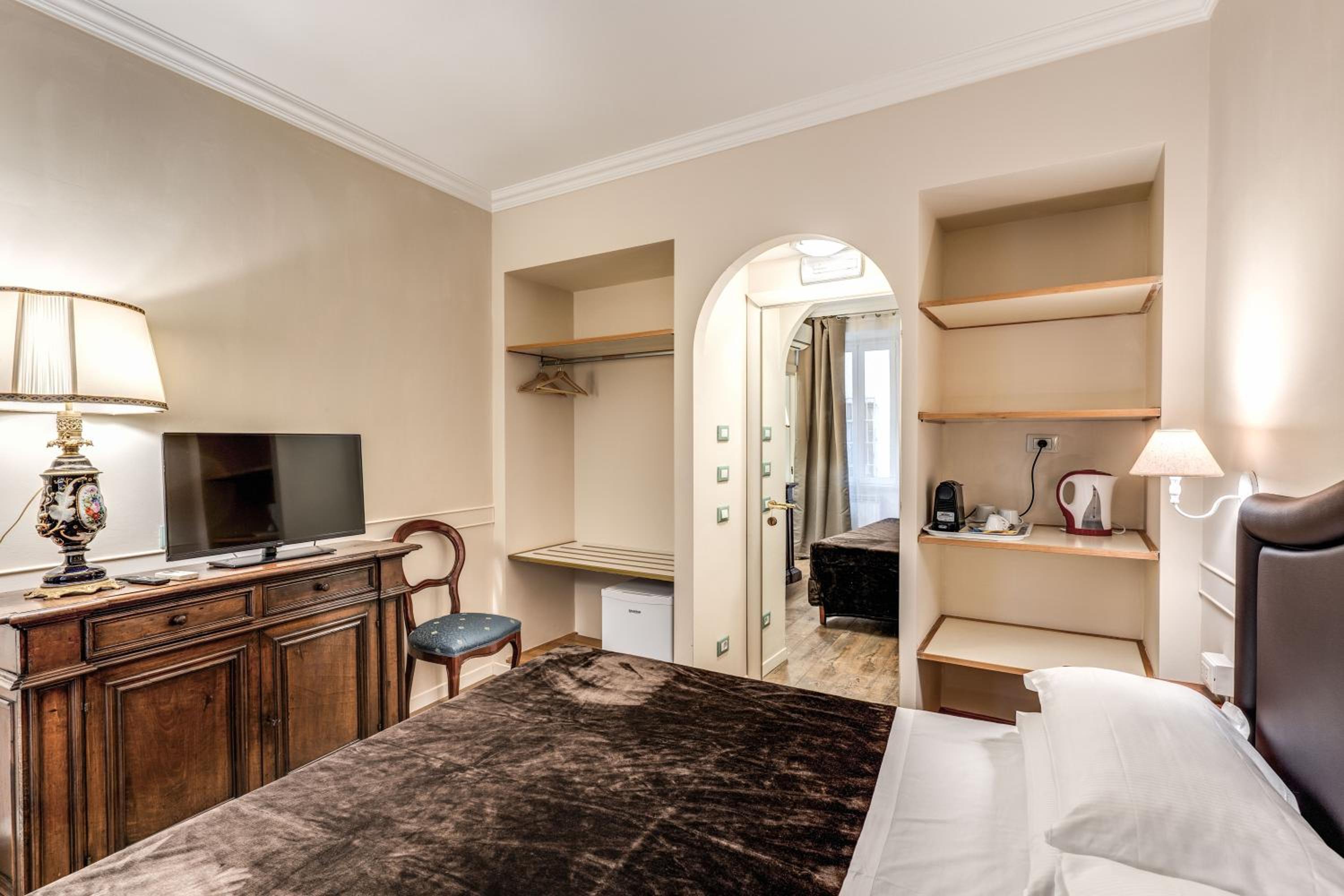 Double Room photo 3