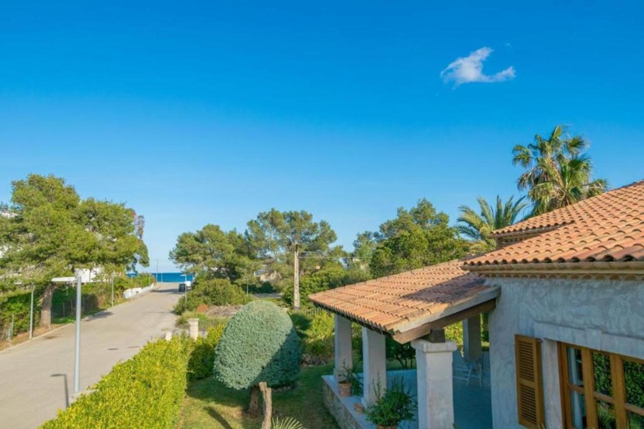 Villa with Sea View photo 2