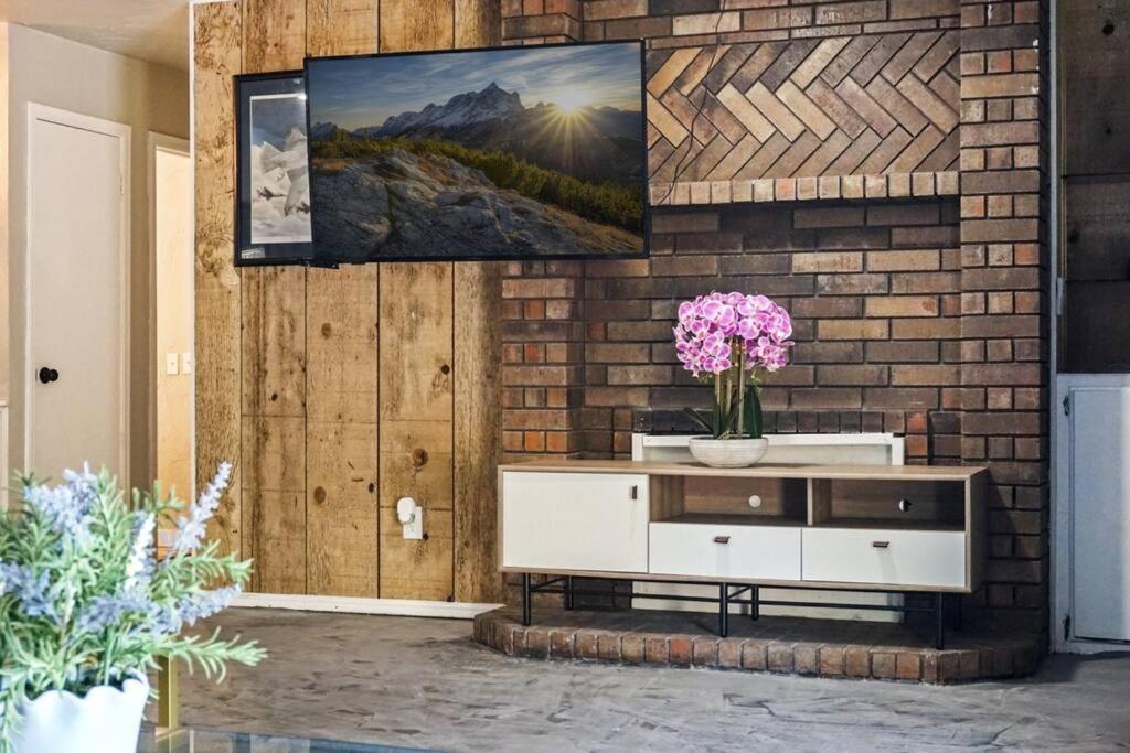 One-Bedroom House photo 2