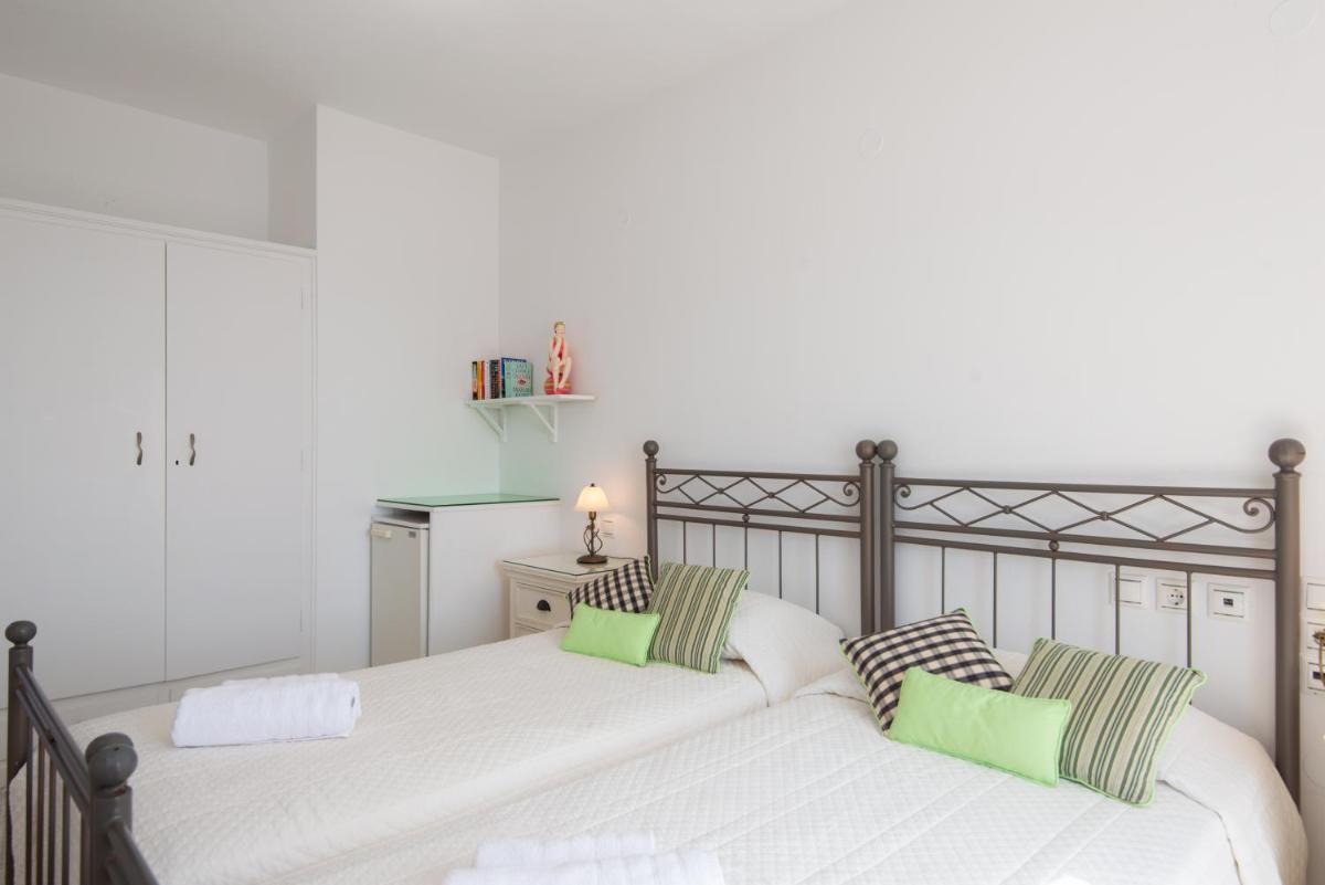 Twin Room with Sea View