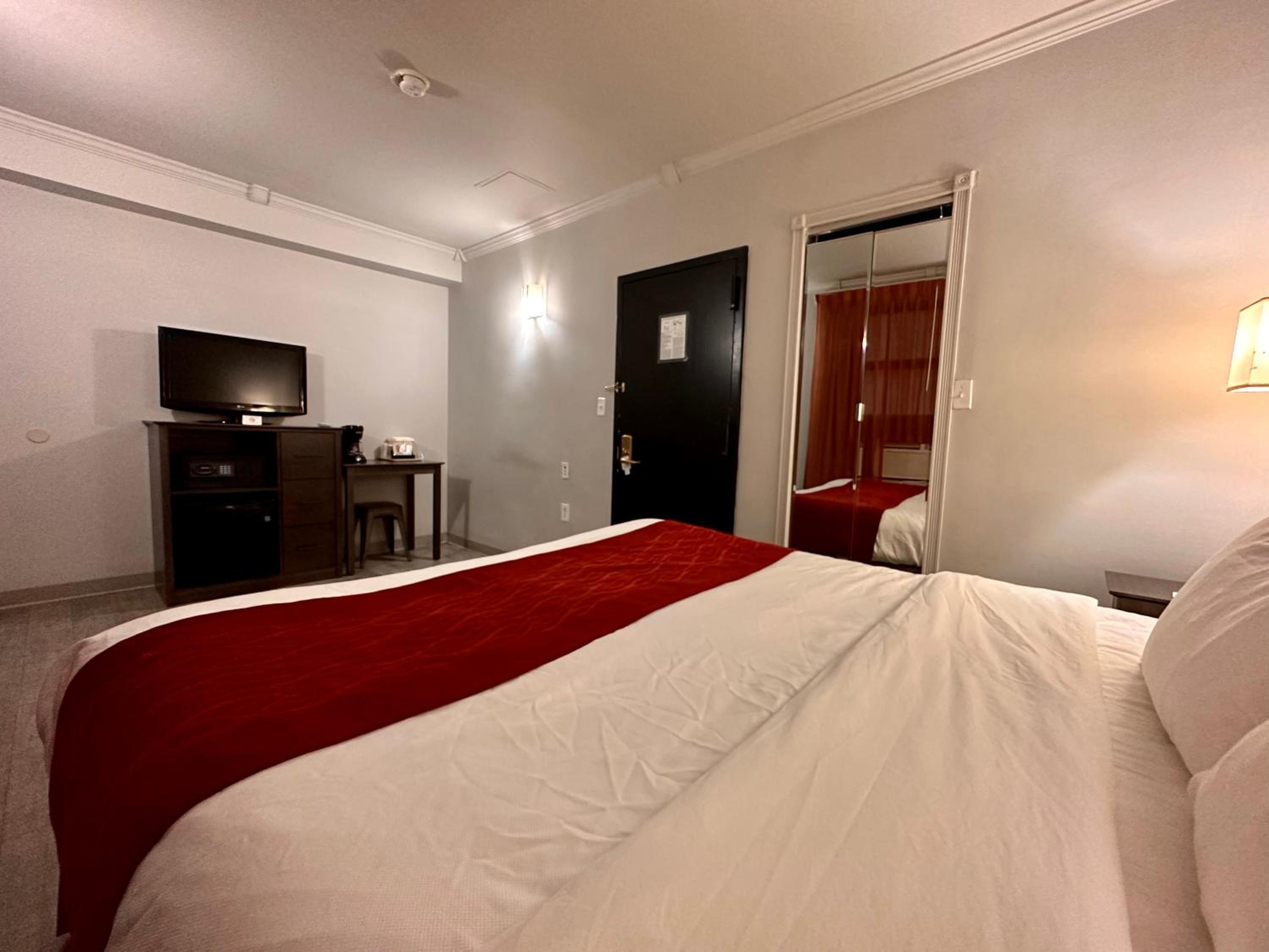 King Room - Smoking  photo 2