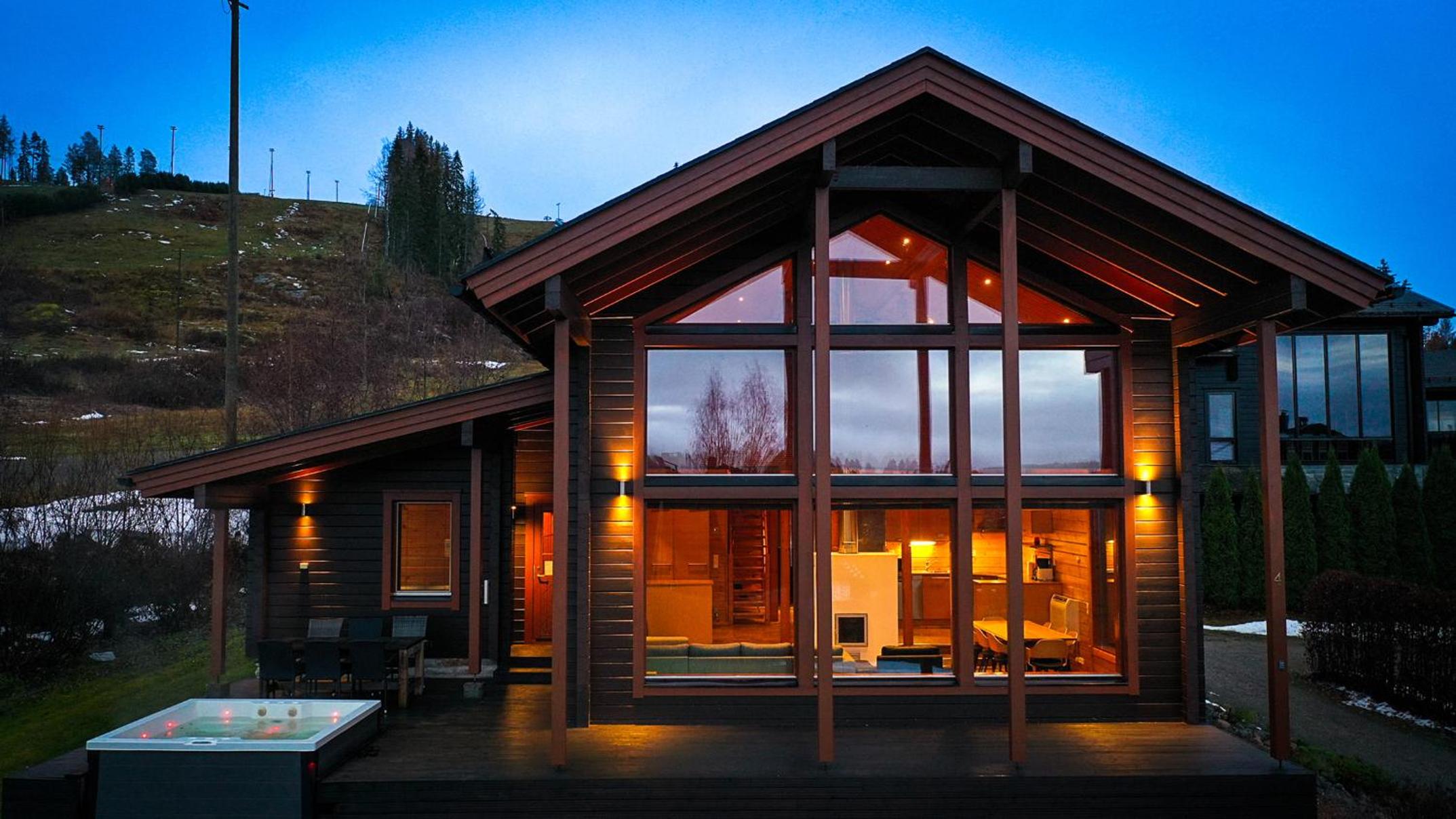 Three-Bedroom Villa photo 2