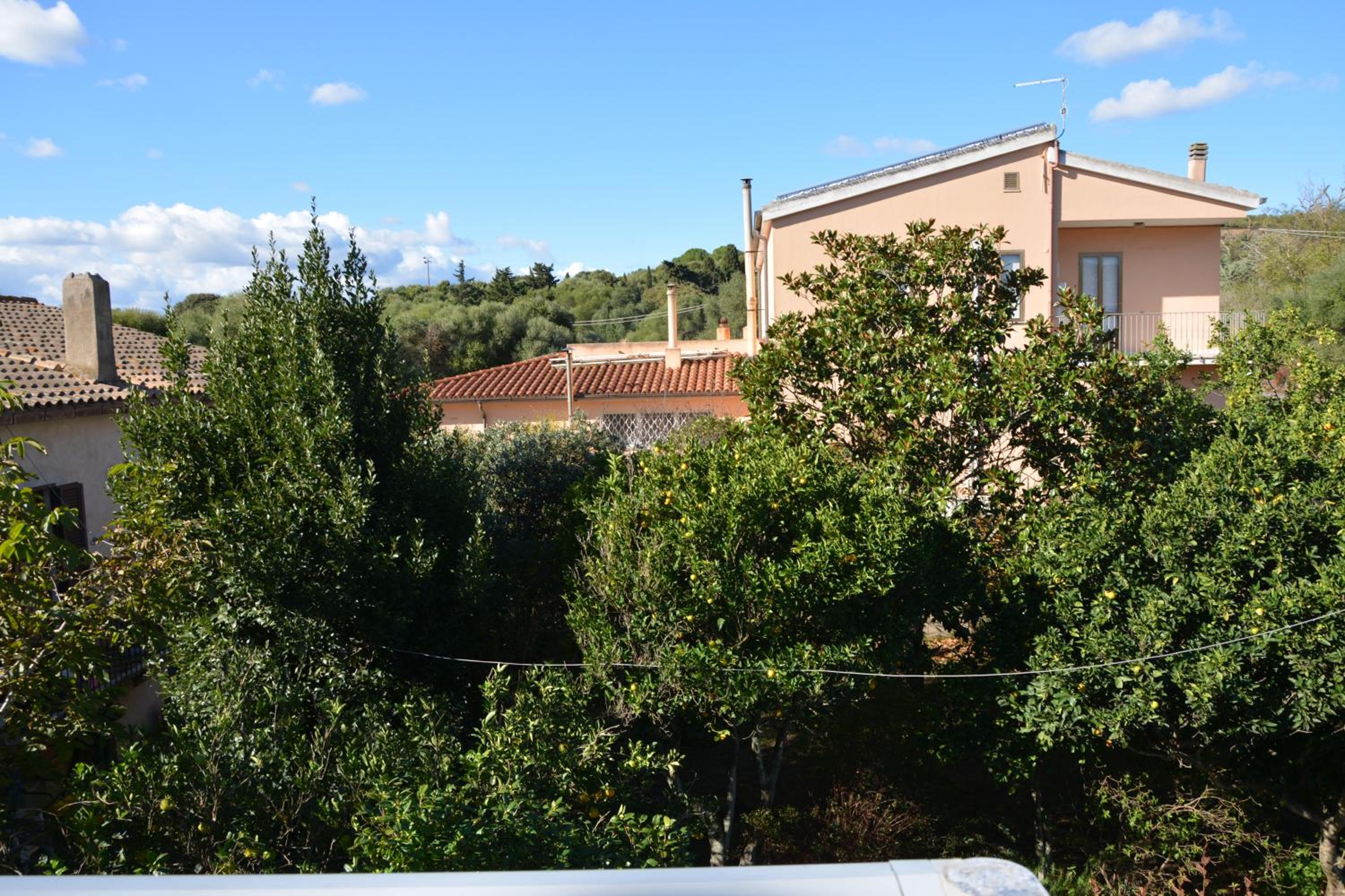 Triple Room with Balcony - Photo 3