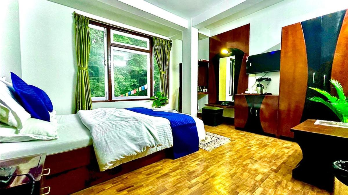 Deluxe Double Room photo 3