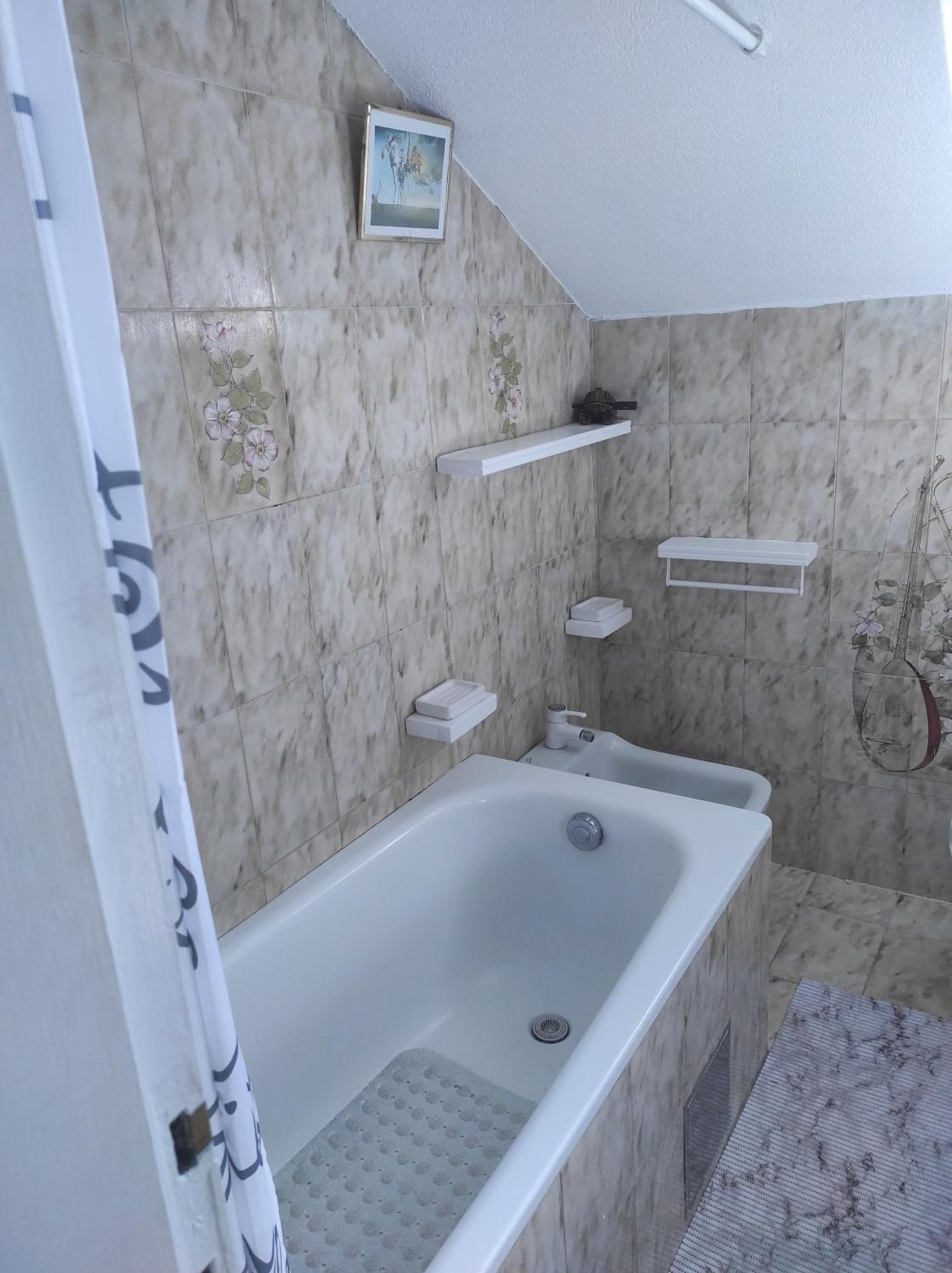 Apartment with Sea View - Photo 30