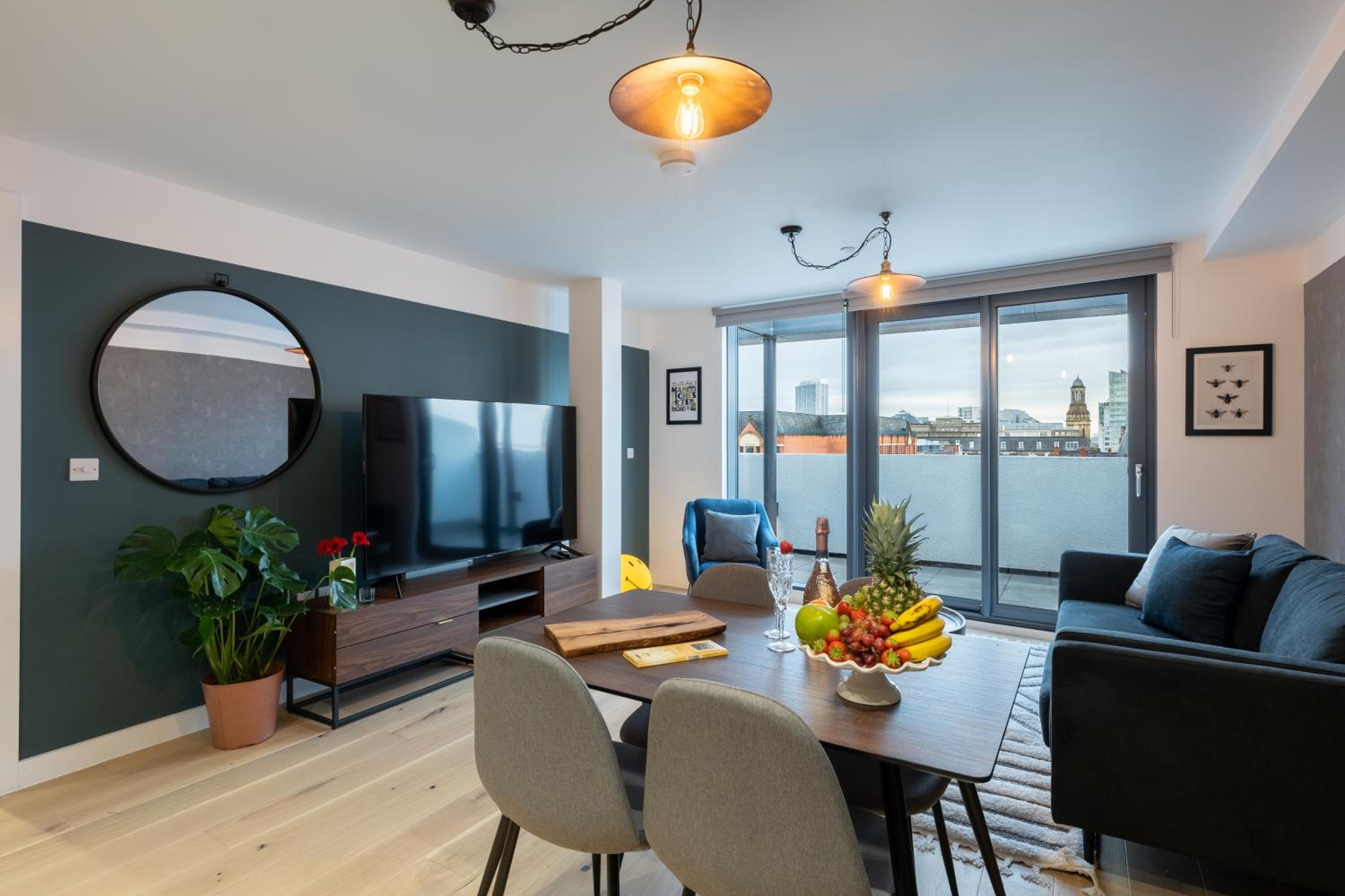 One-Bedroom Apartment with Balcony