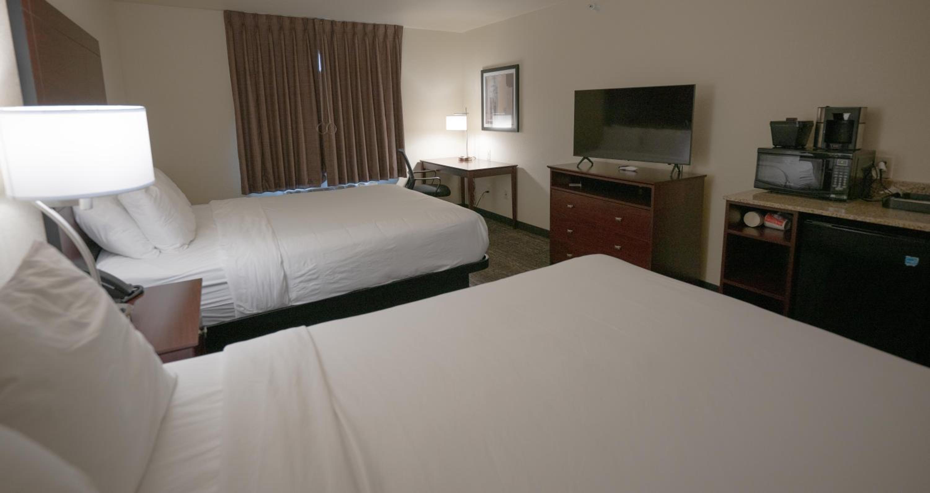 Queen Room - Photo 3