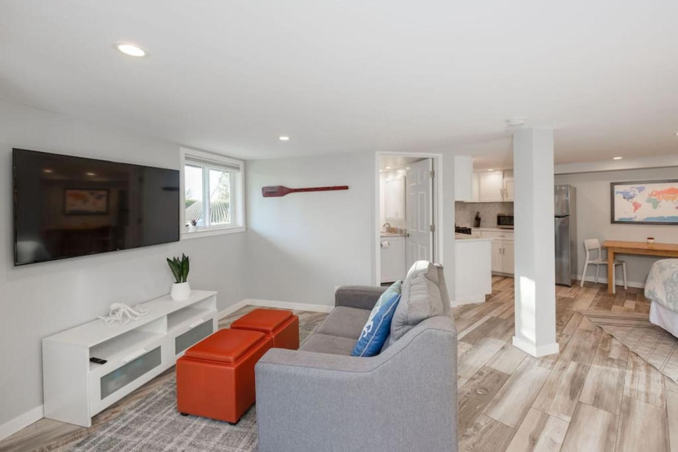 Apartment photo 2