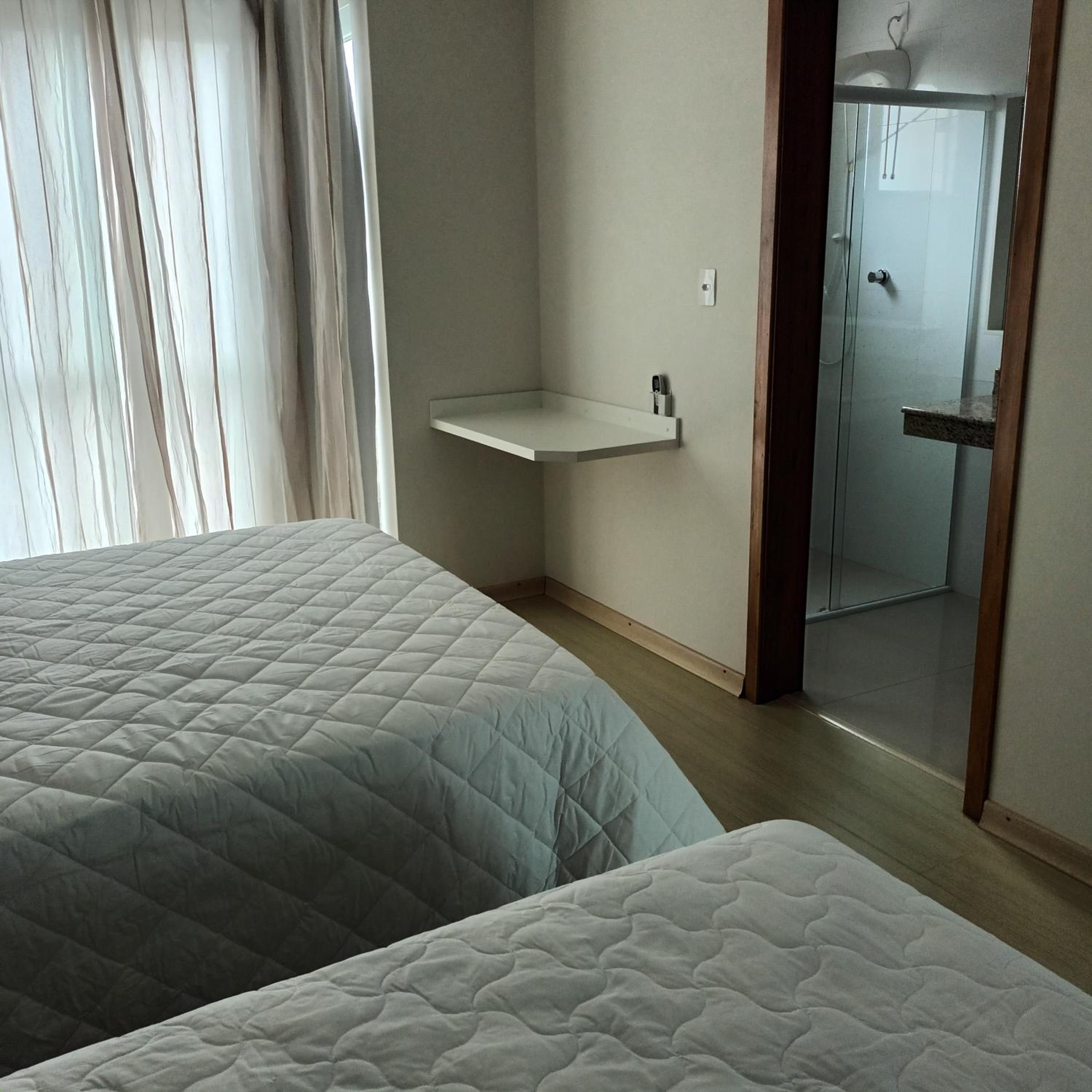 Deluxe Suite with Sea View - Photo 2