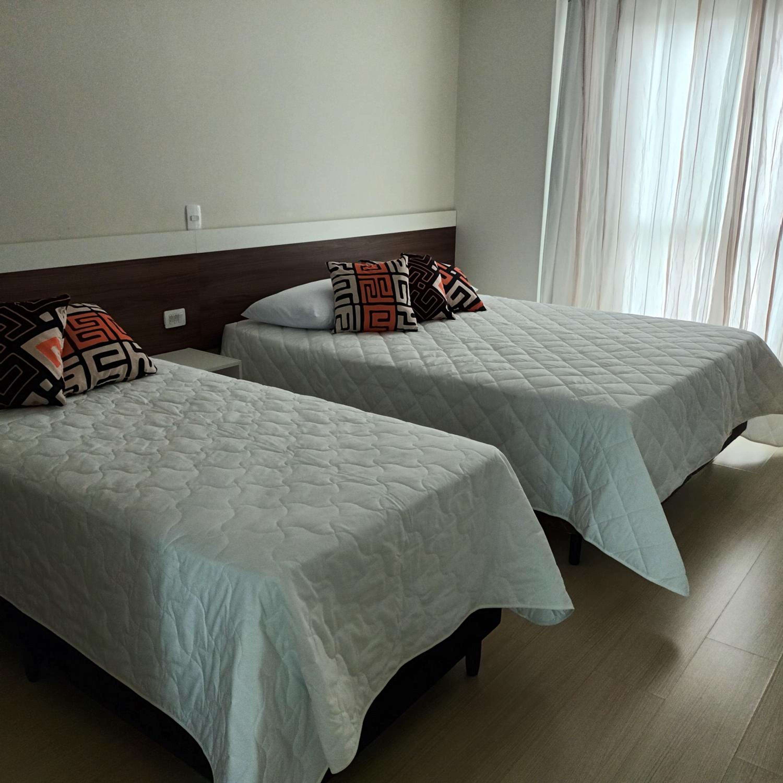 Deluxe Suite with Sea View - Photo 1