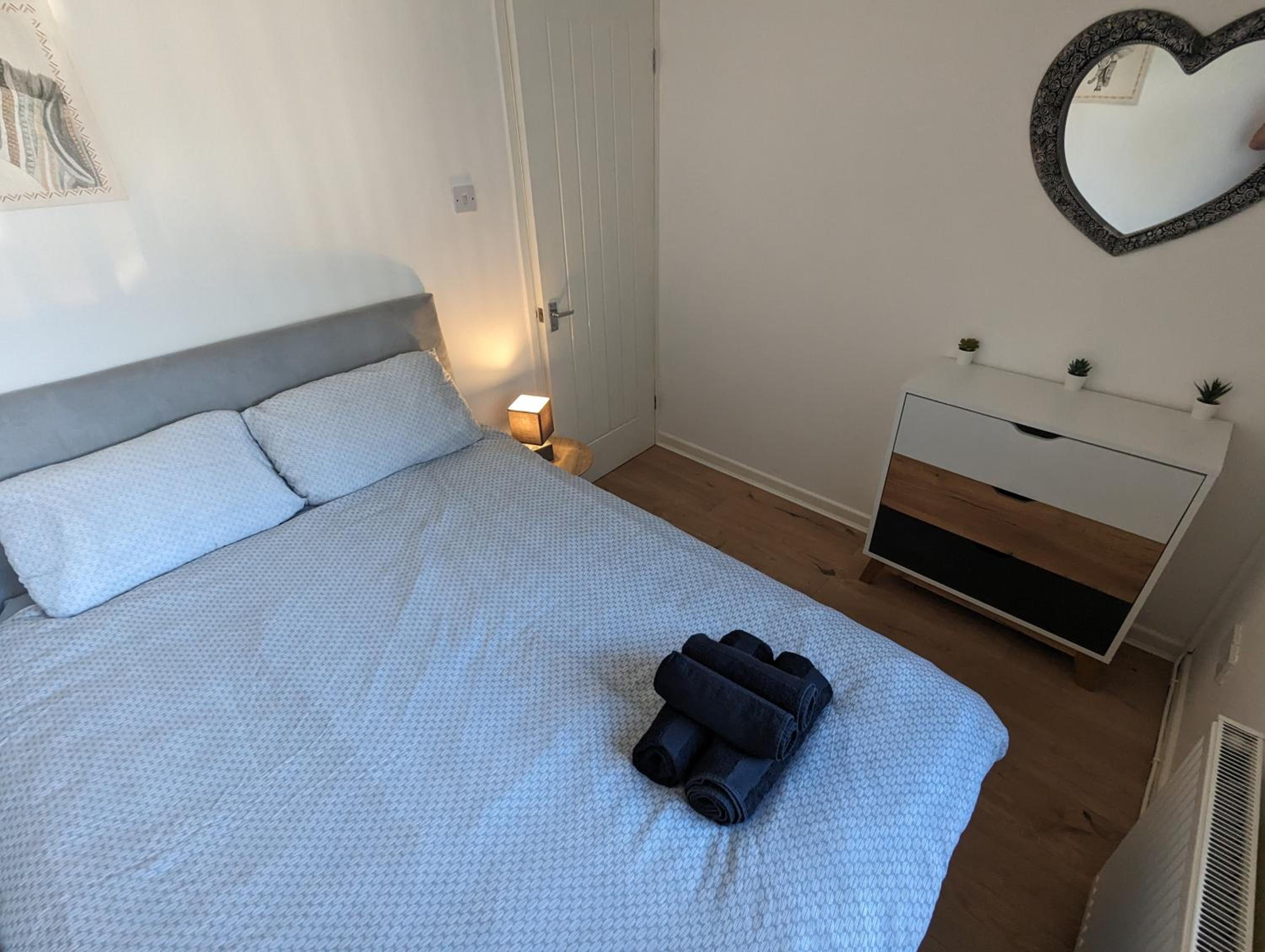 Two-Bedroom House photo 3