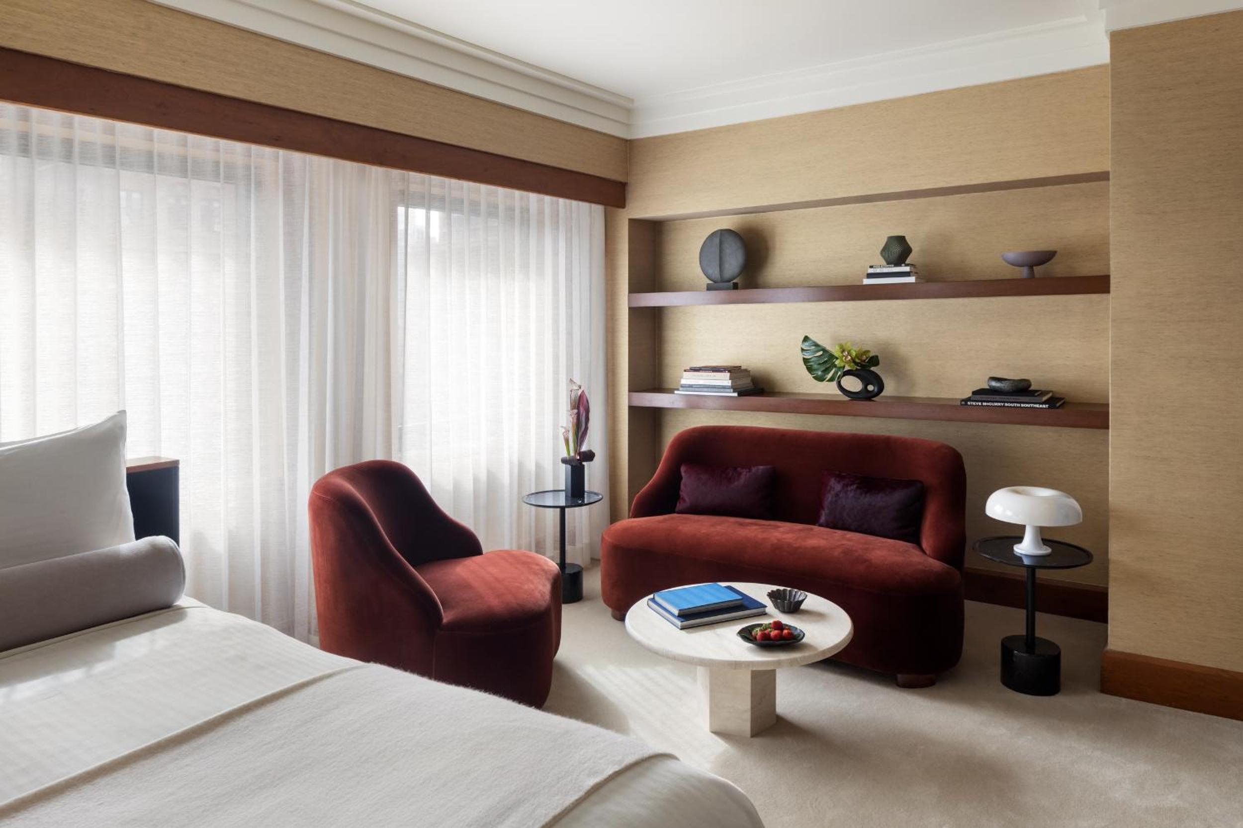 Deluxe Junior Suite King