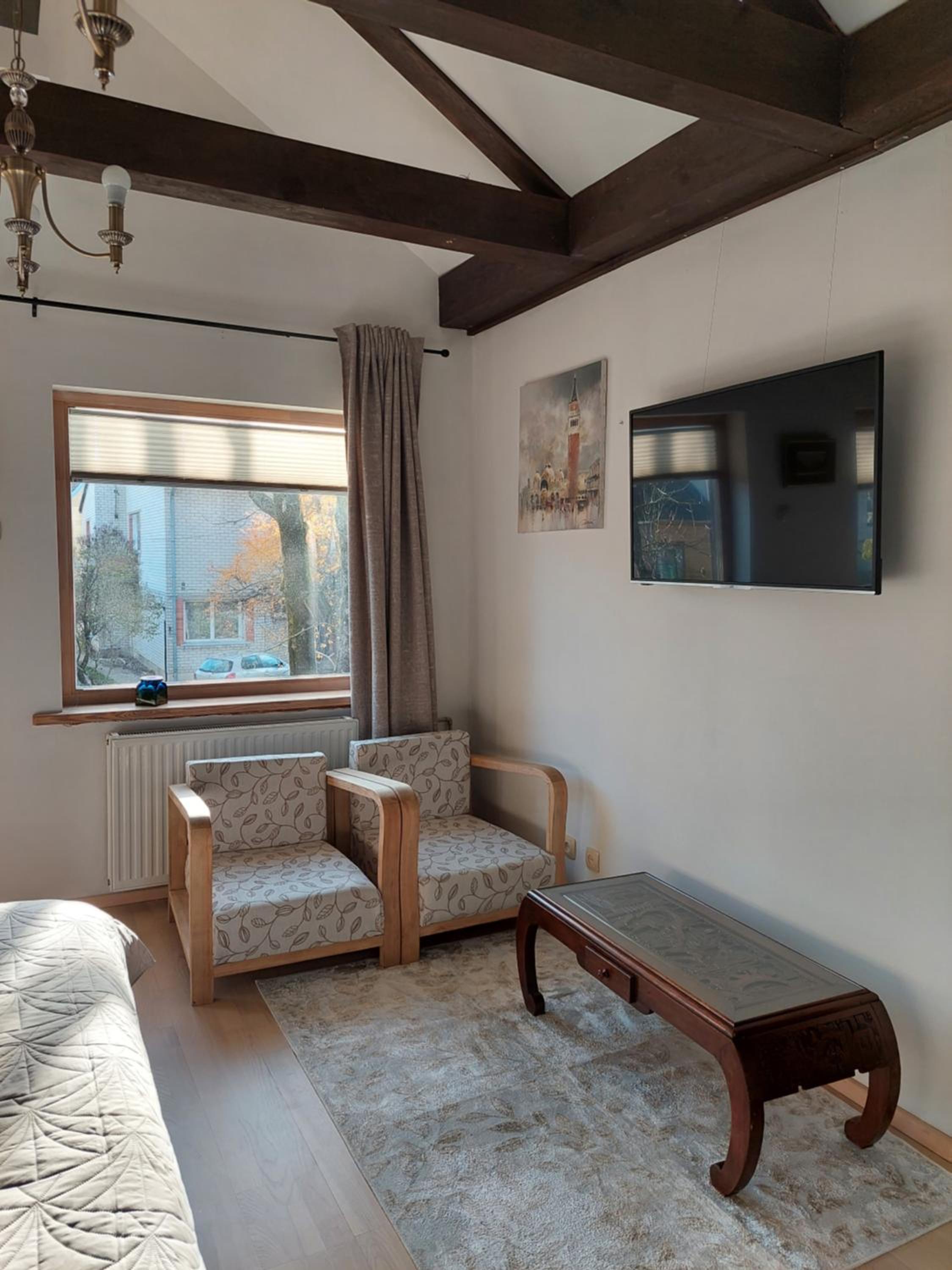 One-Bedroom Apartment - Photo 14