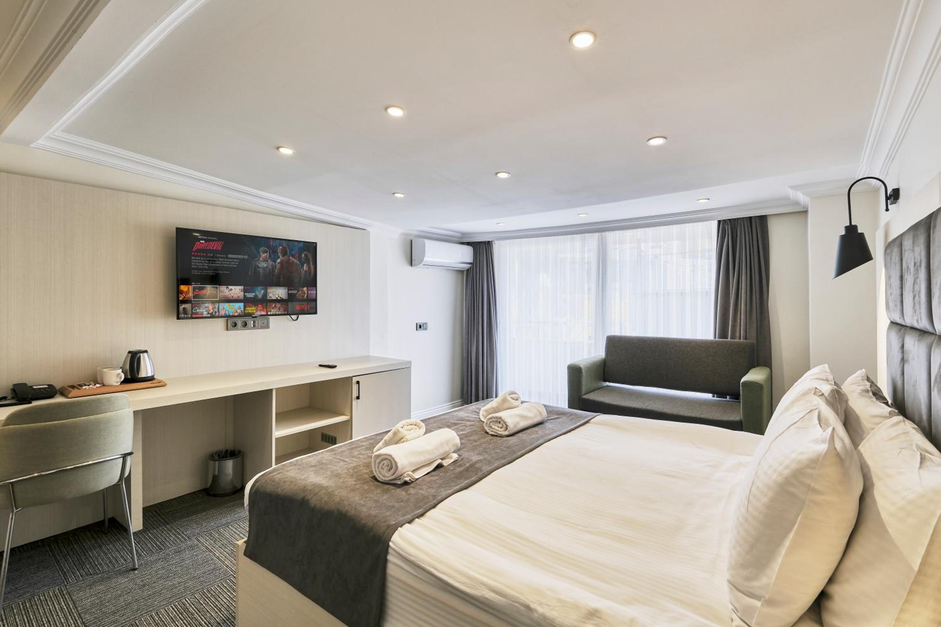 Comfort Quadruple Room photo 1