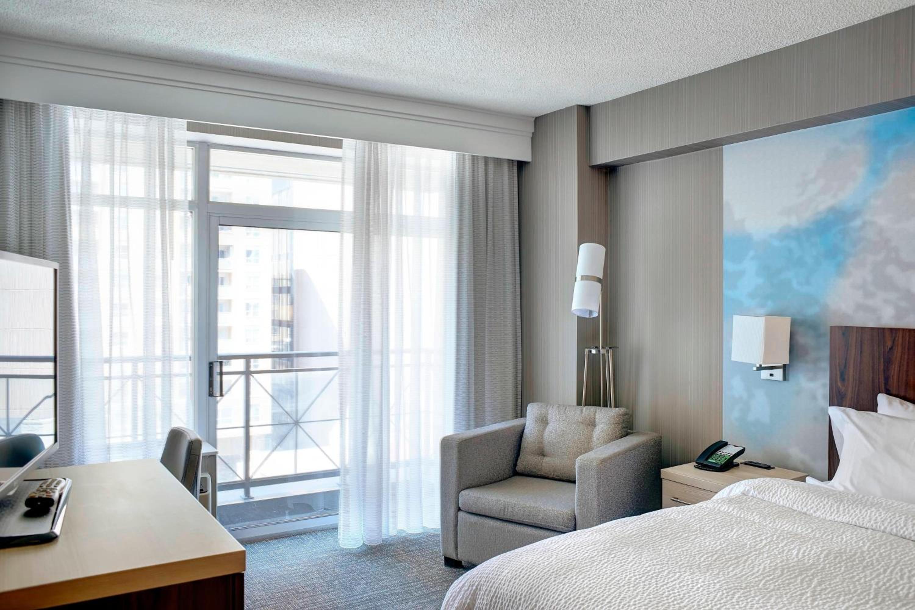 Corner King Room with Balcony