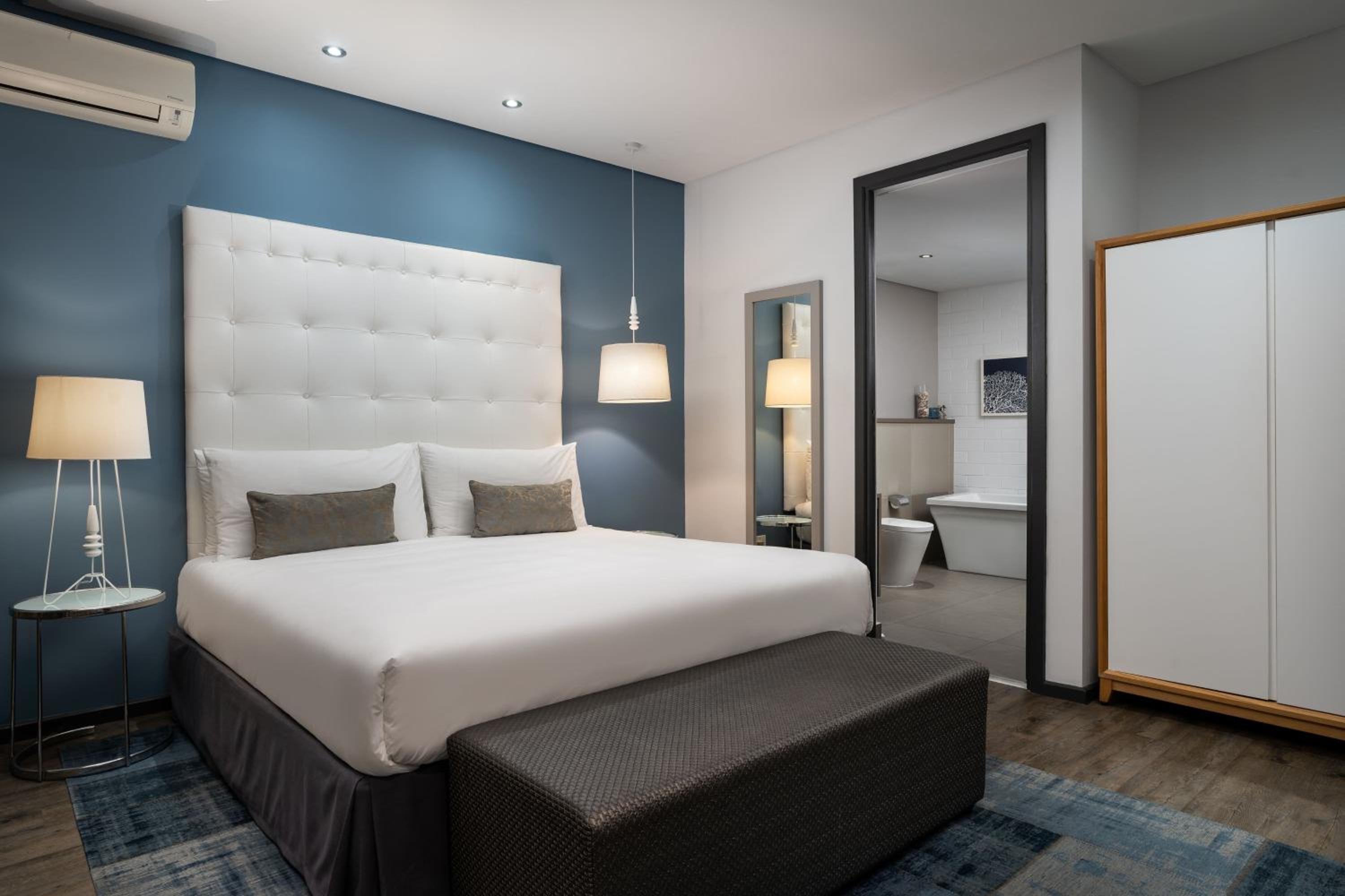 Luxury Suite with View photo 2
