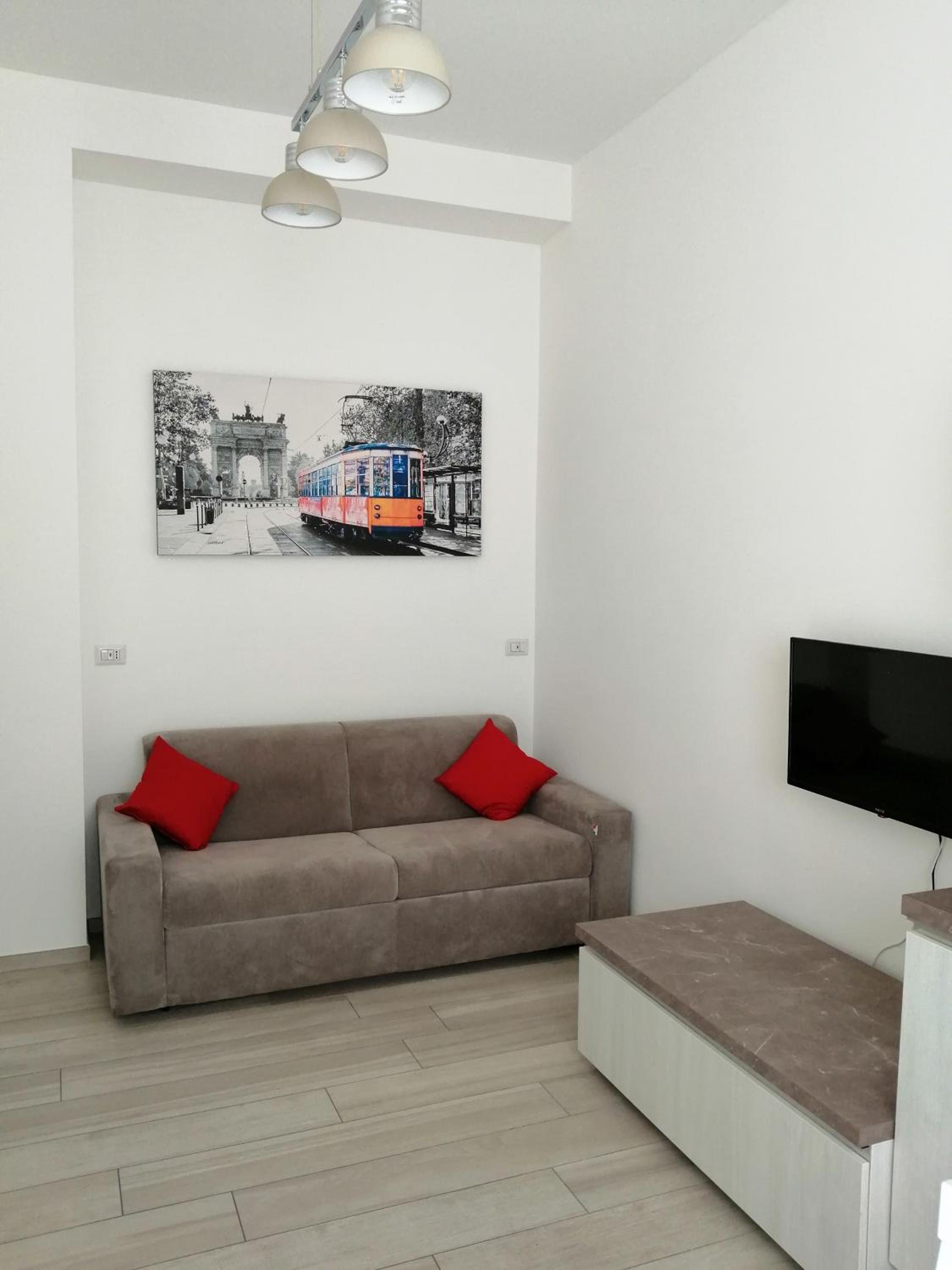 One-Bedroom Apartment