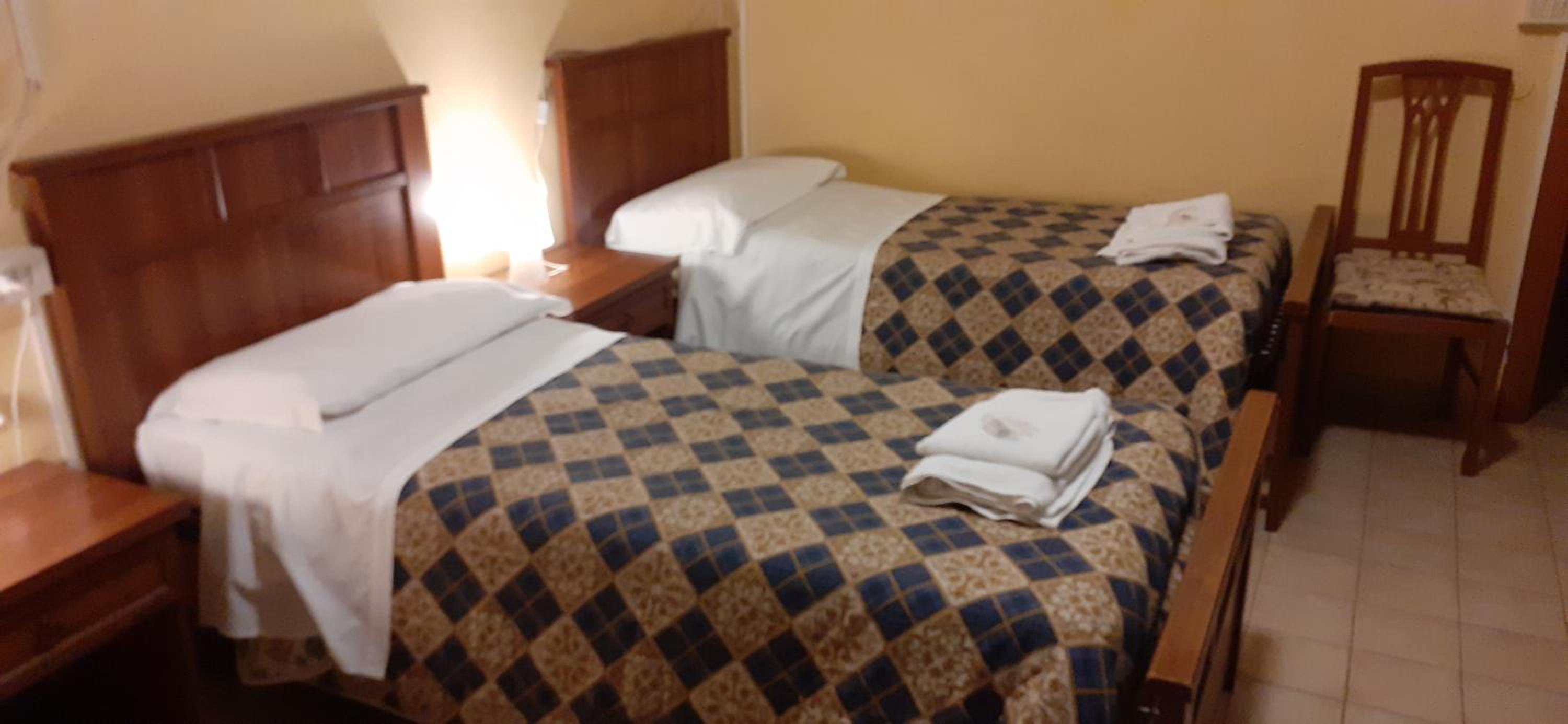 Budget Twin Room photo 1