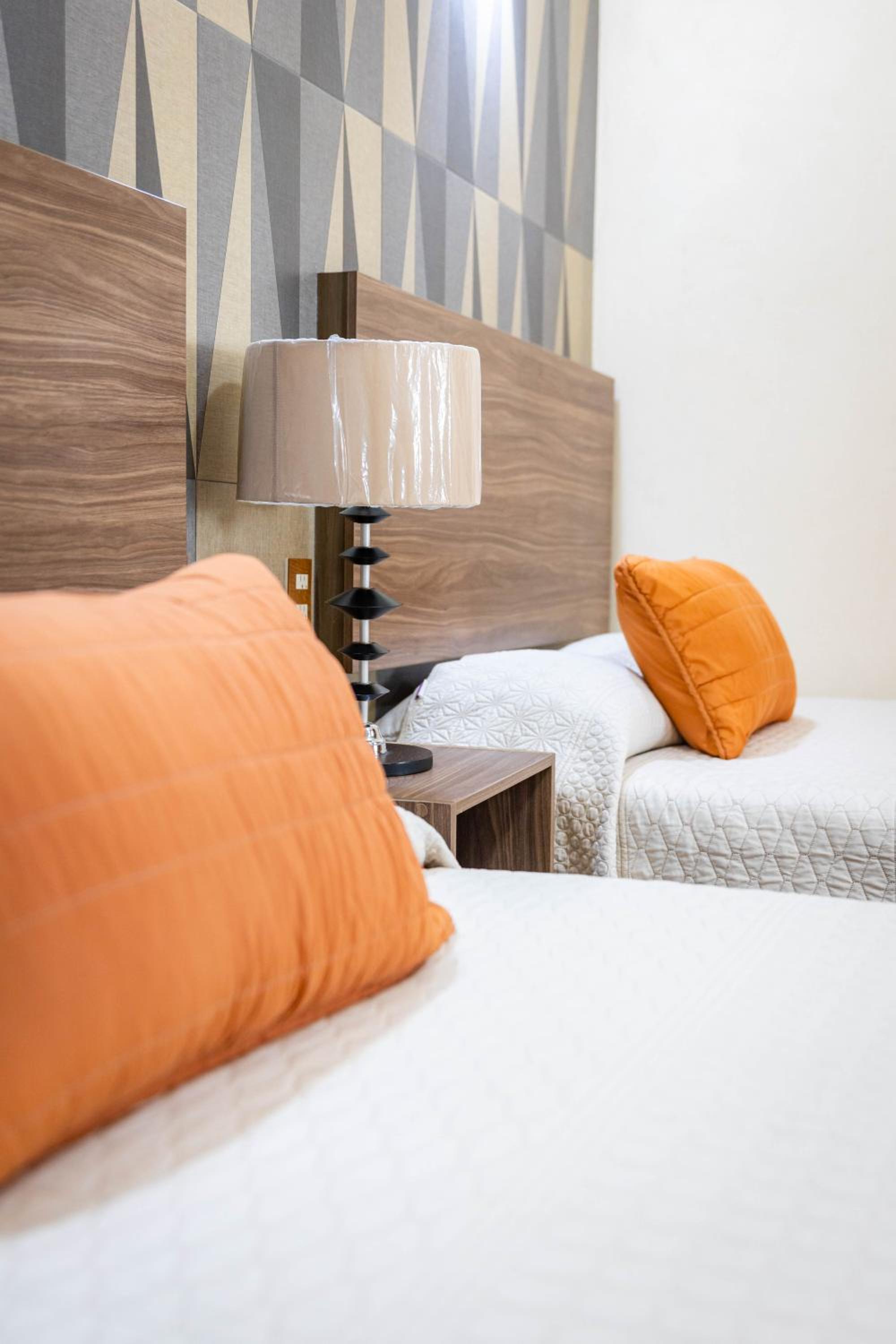 Twin Room - Photo 14