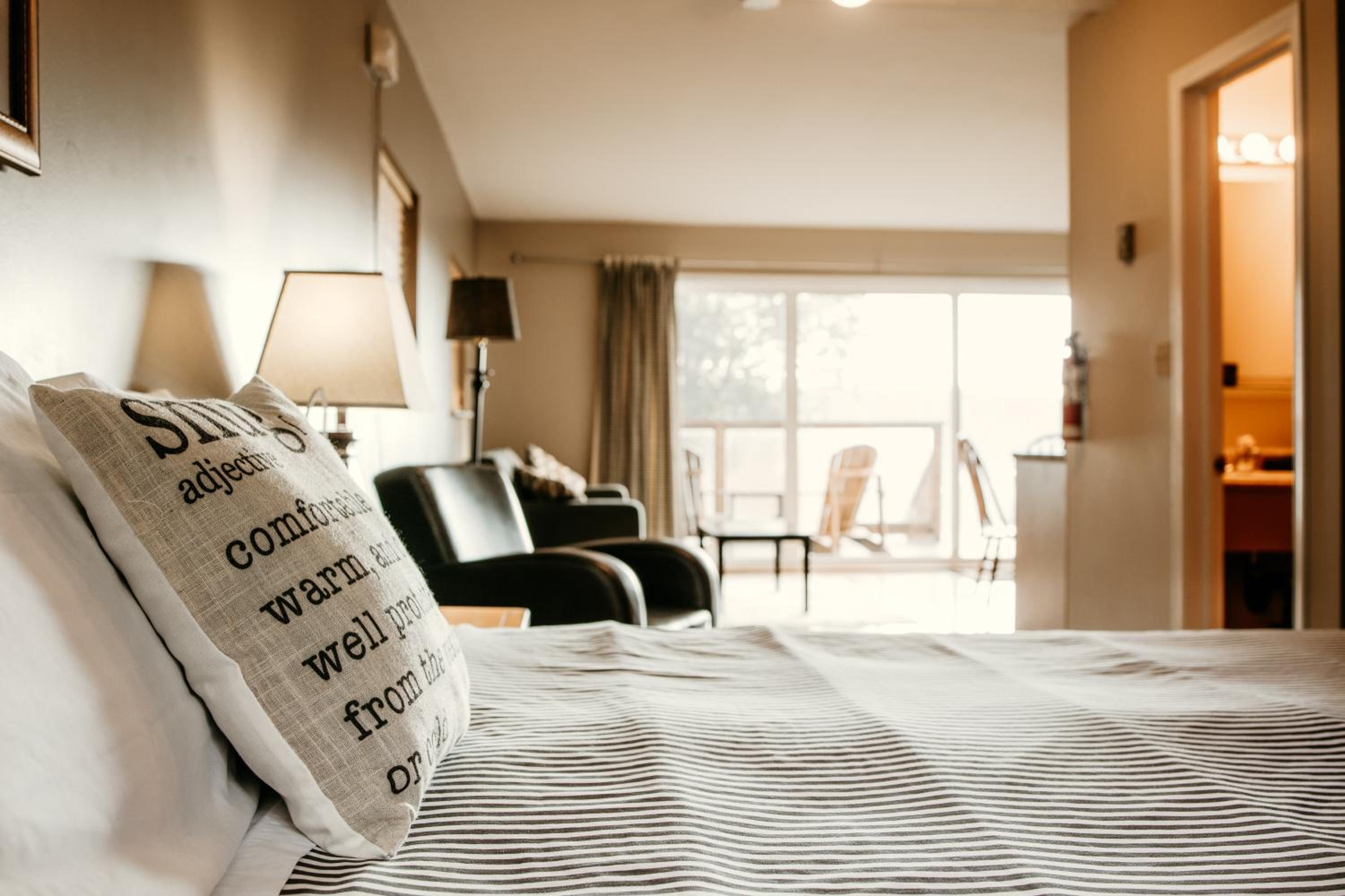 King Suite with Sea View