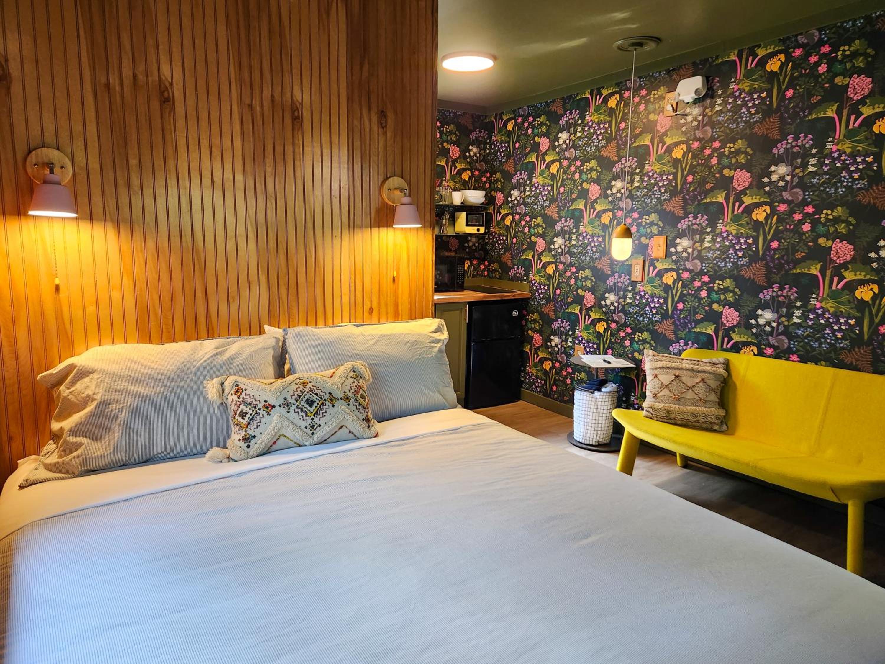 Deluxe Double Room photo 2