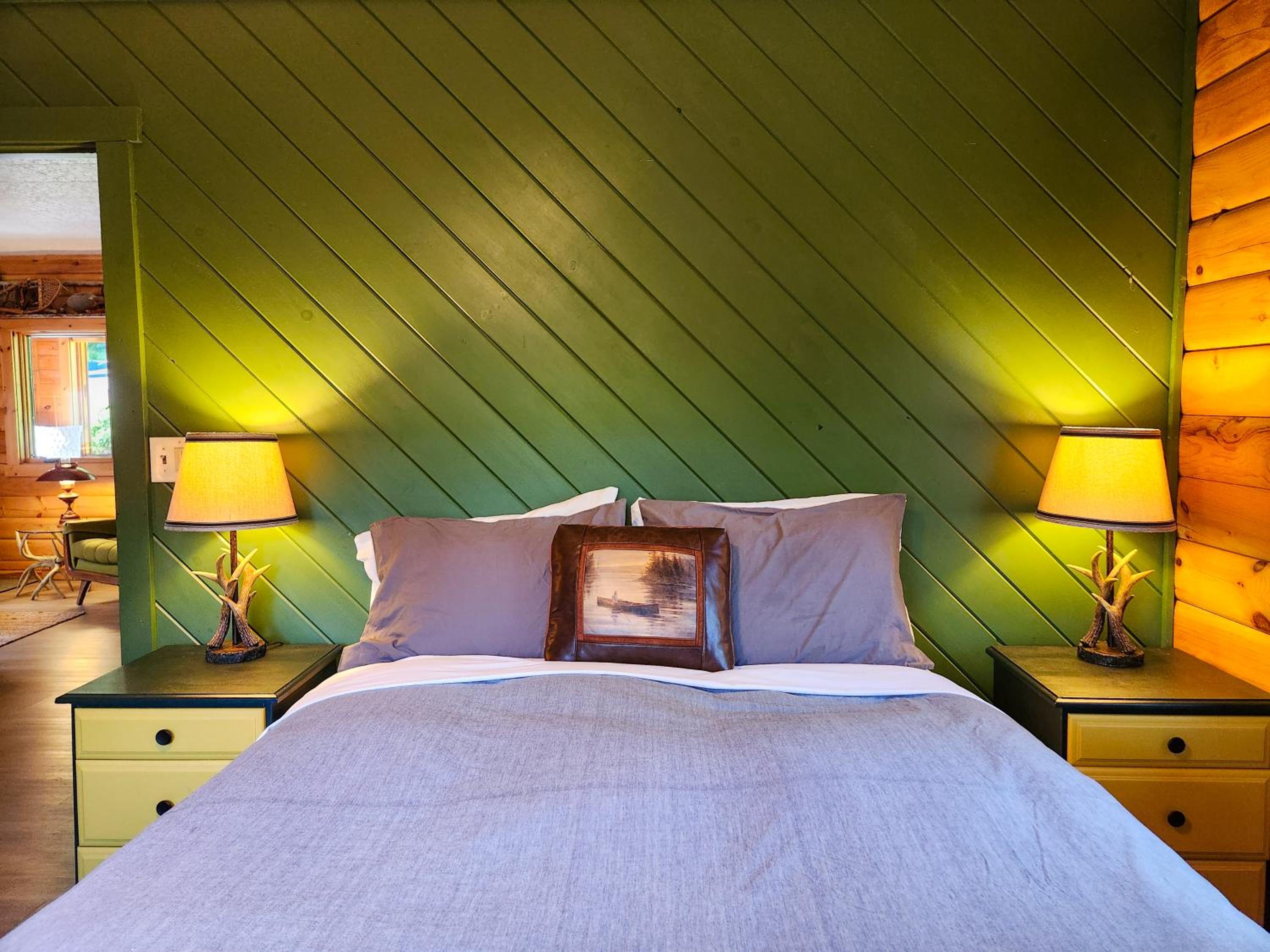 Double or Twin Room with Mountain View photo 2